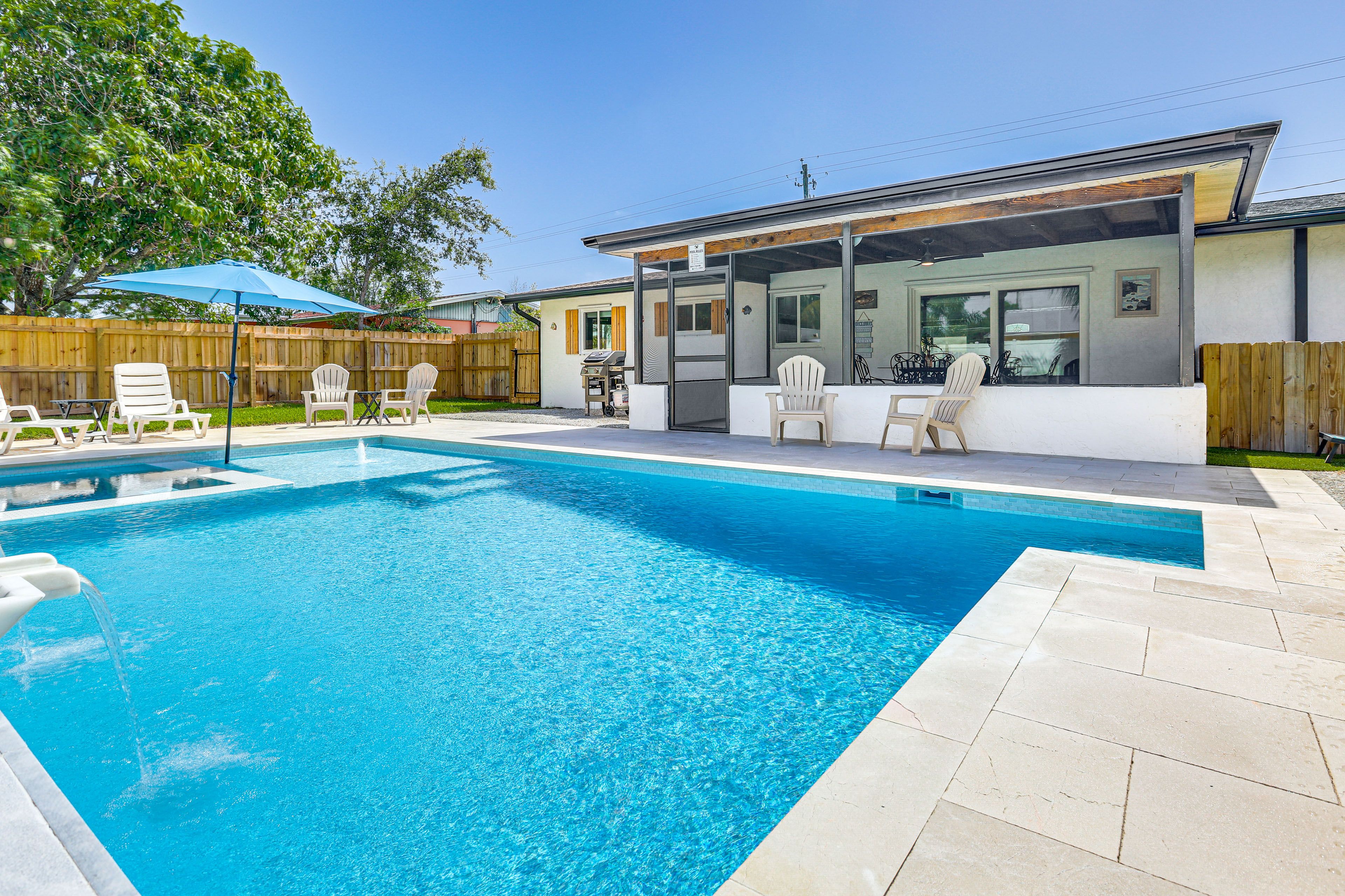 Stuart Vacation Rental | 3BR | 2BA | 1,800 Sq Ft | 1 Step to Enter