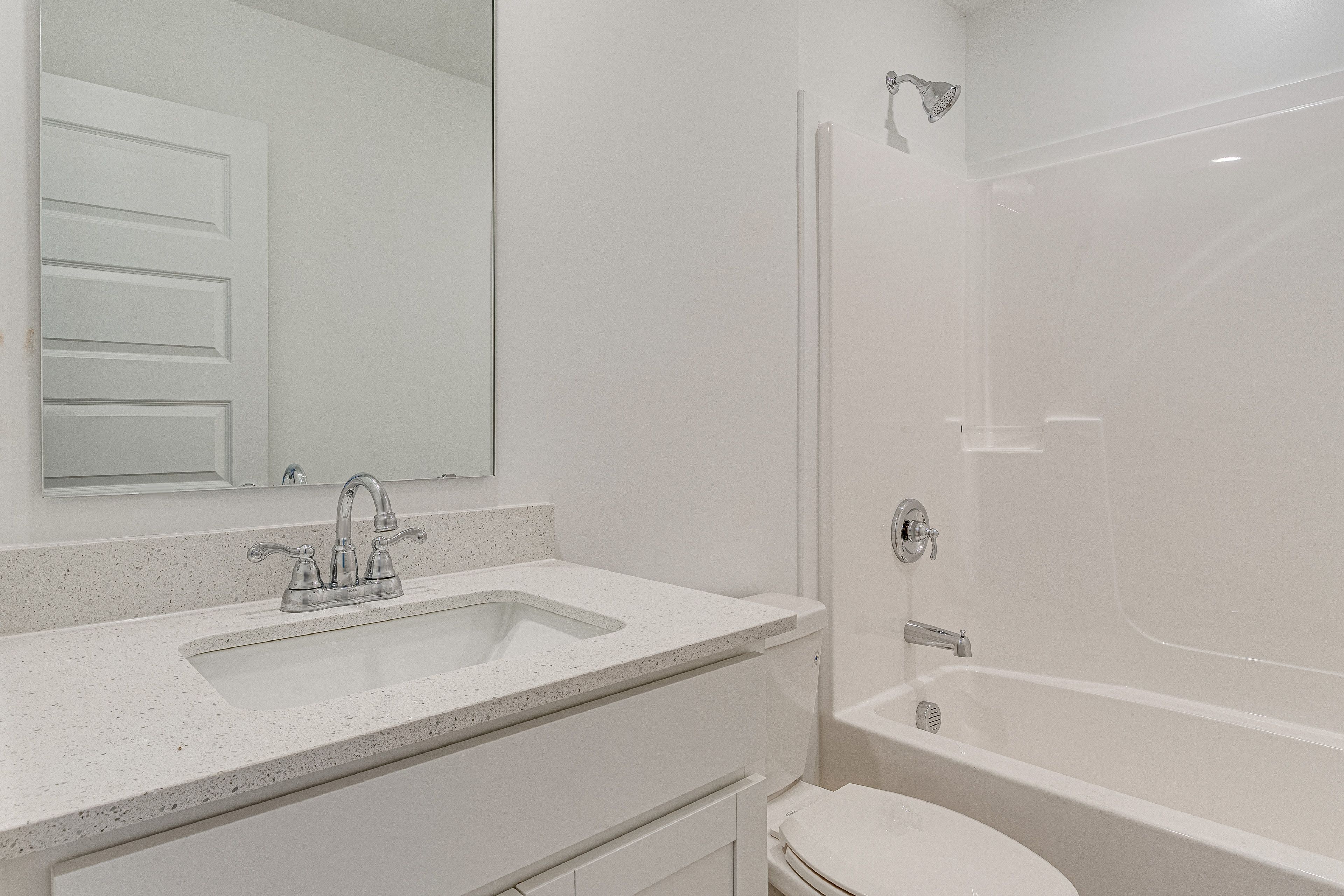 Full Bathroom | 1st Floor