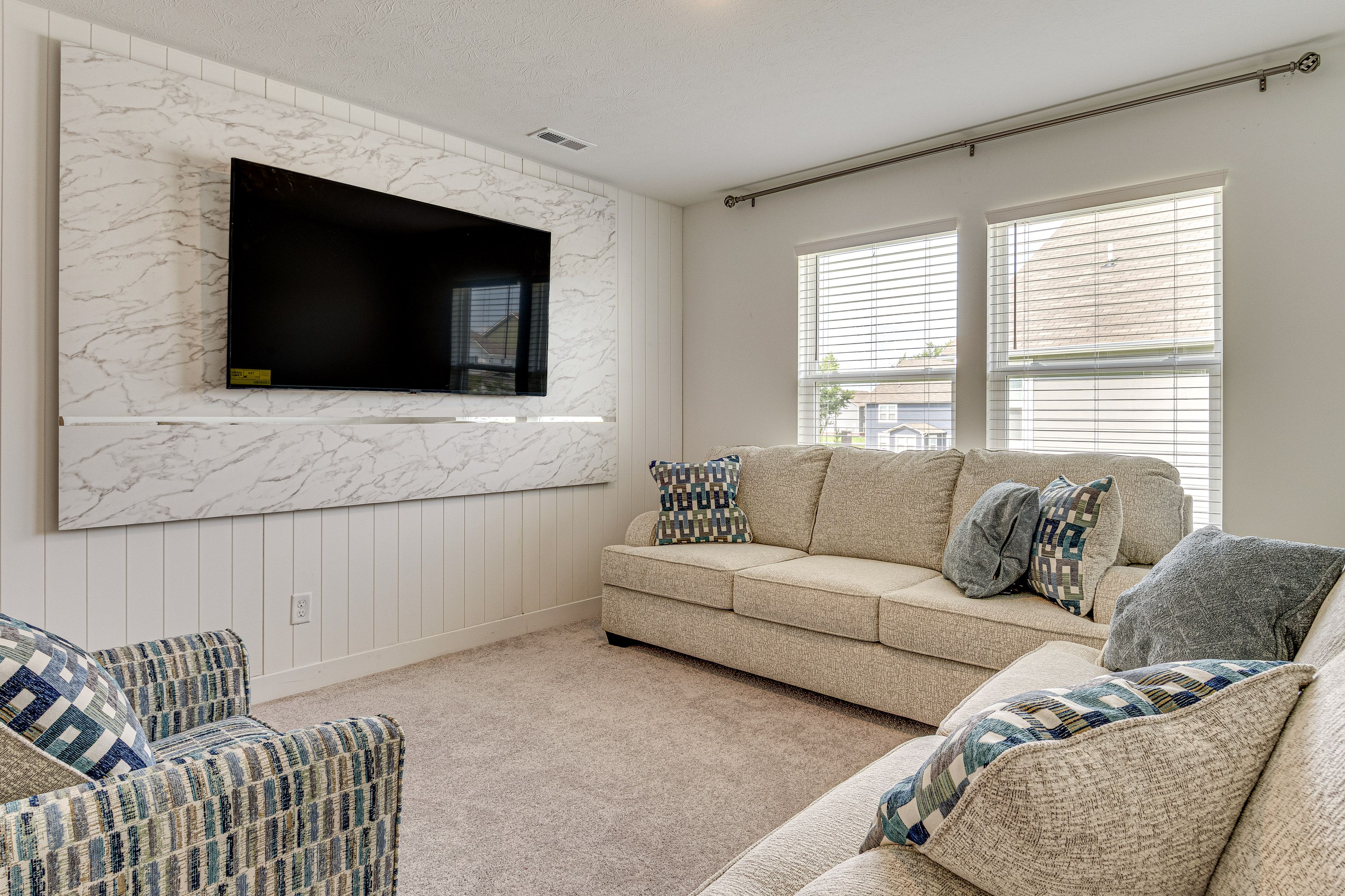 Loft | Smart TV | 2nd Floor