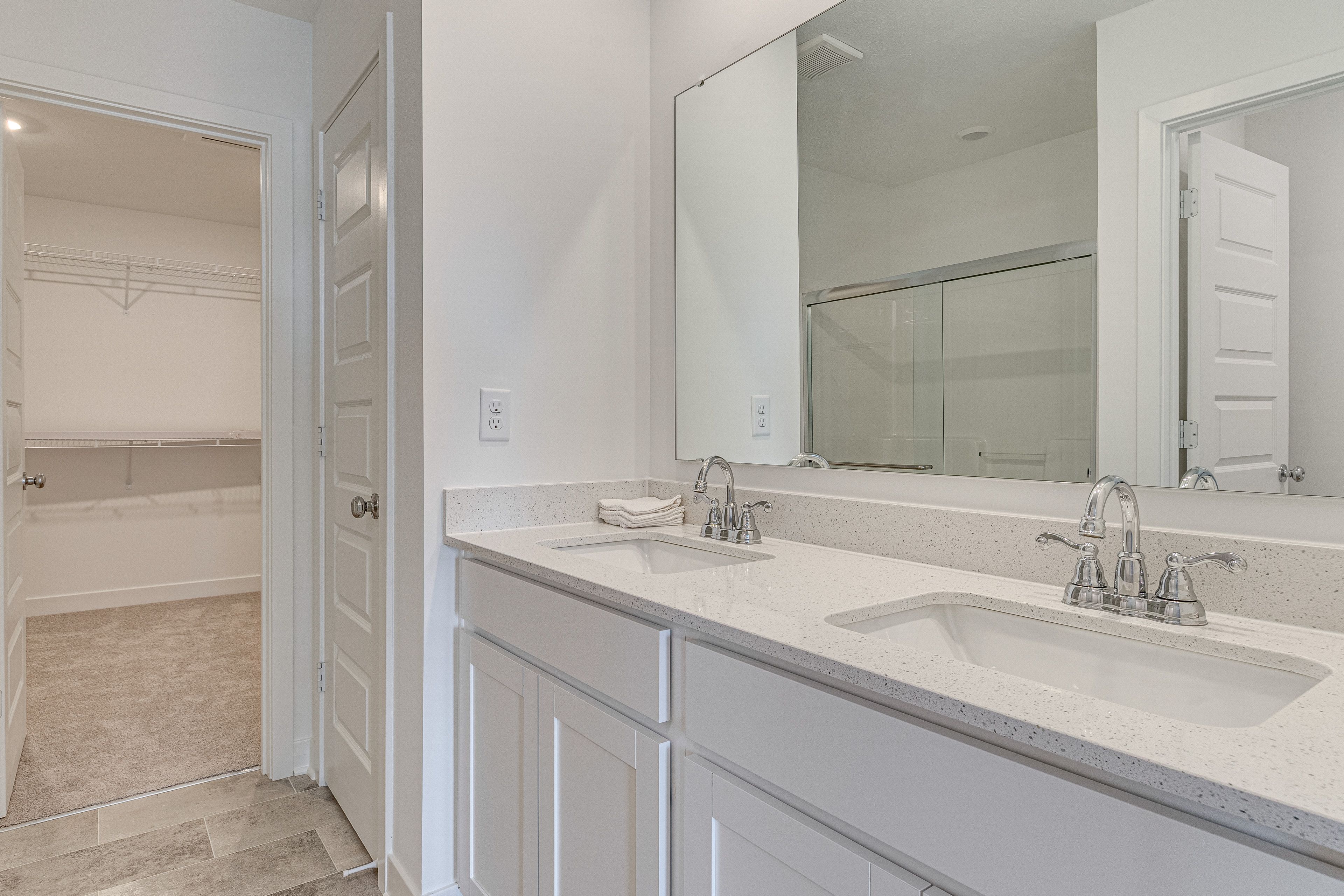 En-Suite Bathroom | Walk-In Closet | 2nd Floor