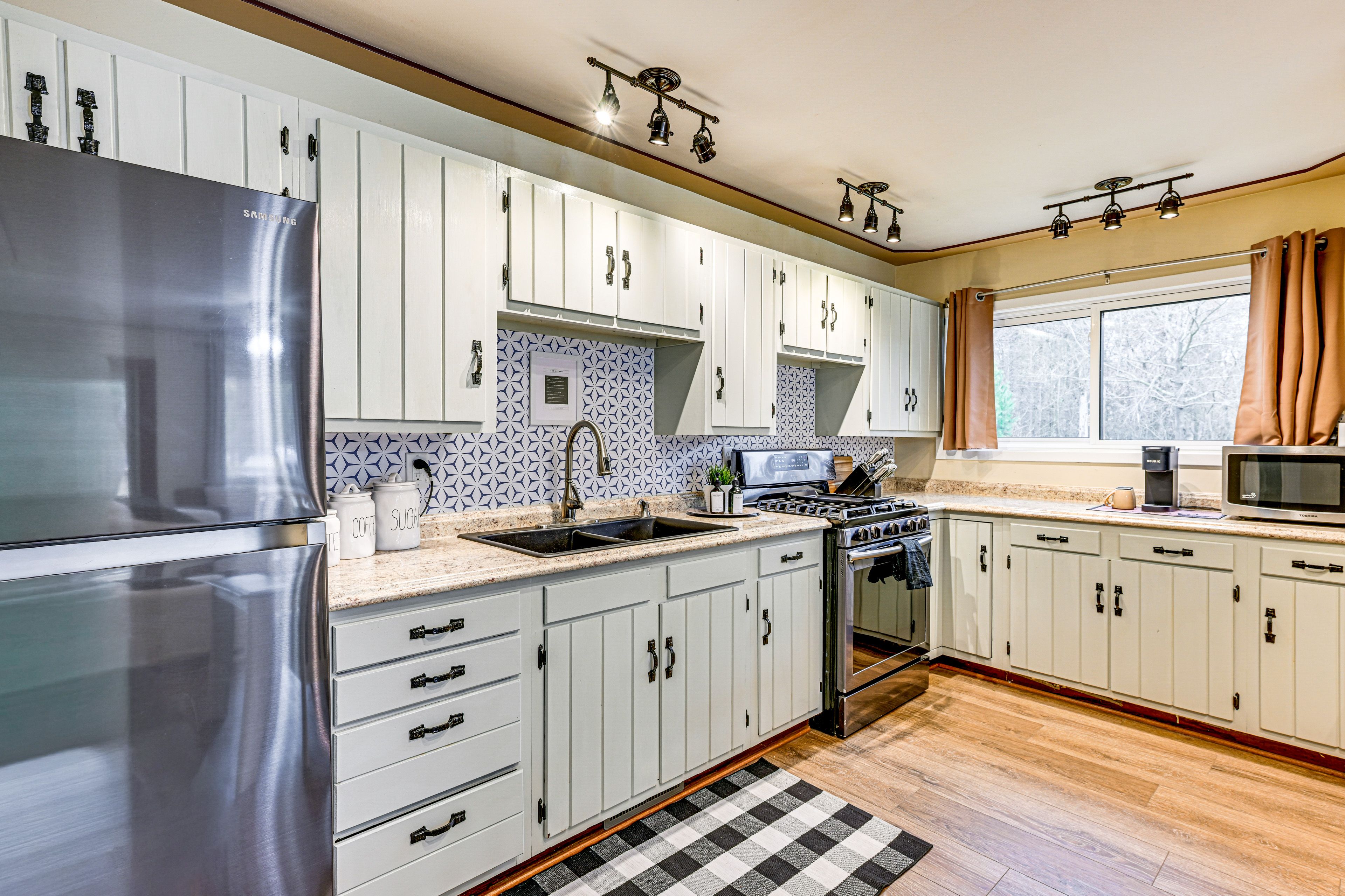 Kitchen | Cooking Basics | Keurig Coffee Maker | 1st Floor