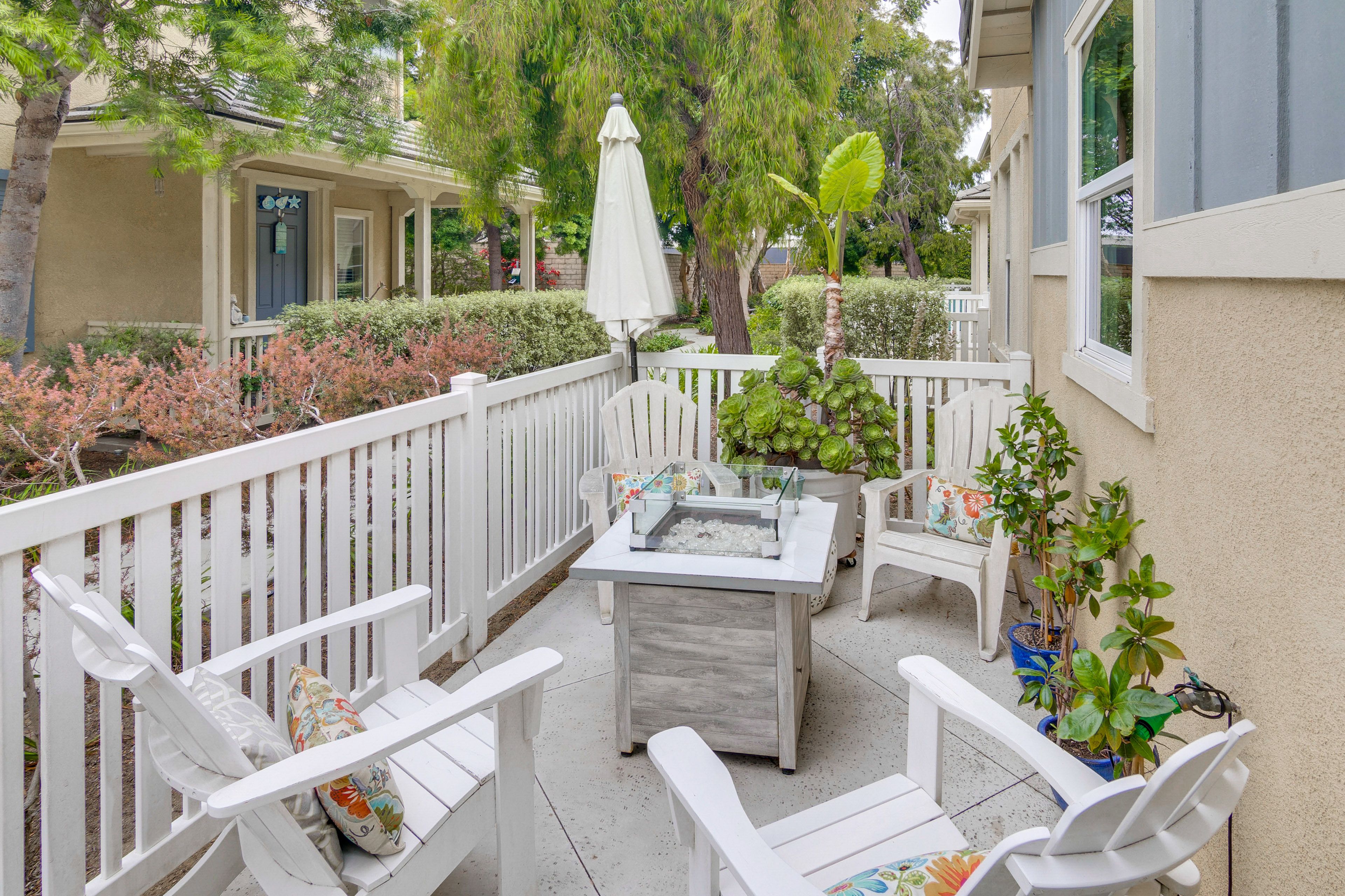 Port Hueneme Vacation Rental | 3BR | 2.5BA | 1,683 Sq Ft | Step-Free Entry
