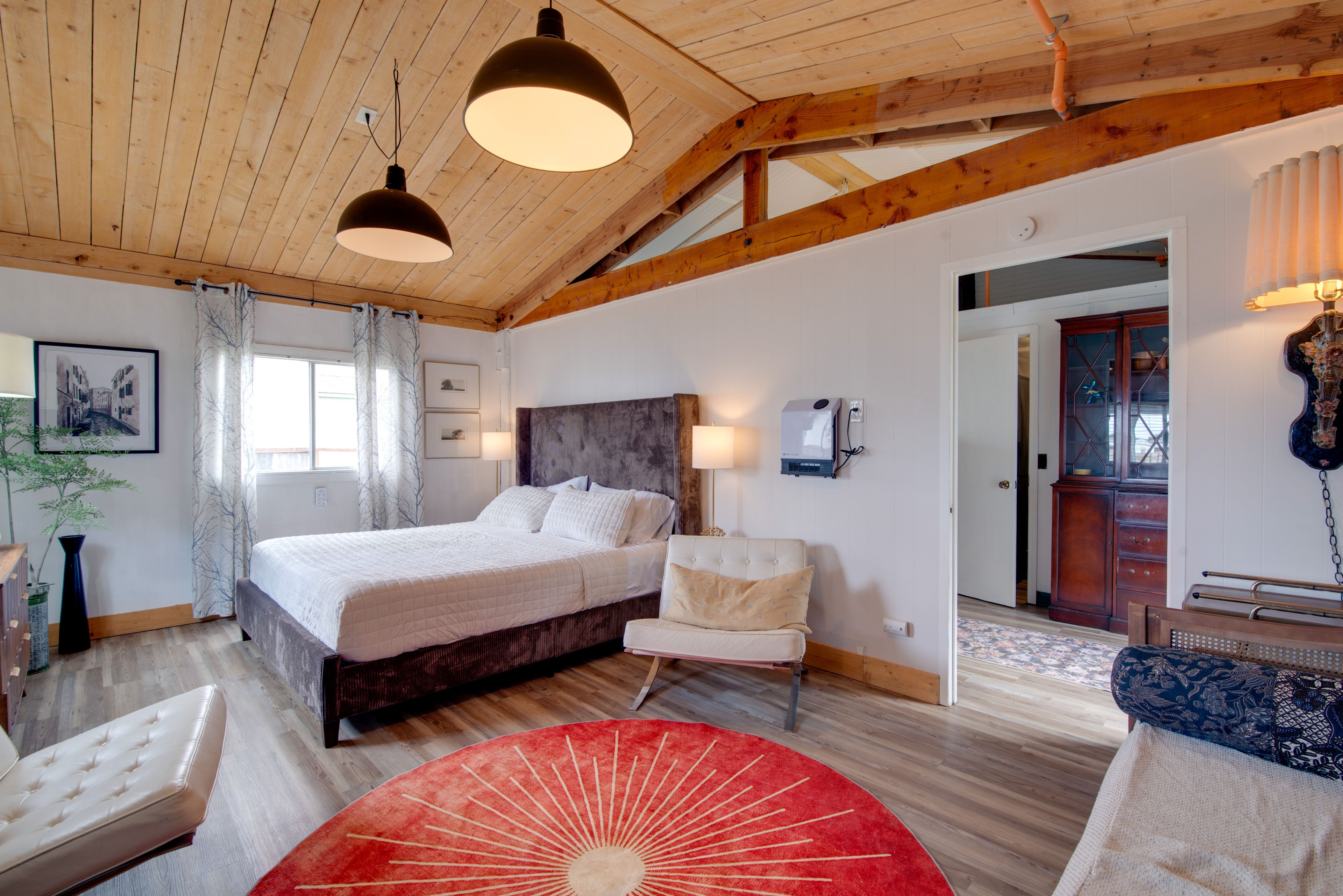 Studio | Smart TV | Board Games | Free WiFi