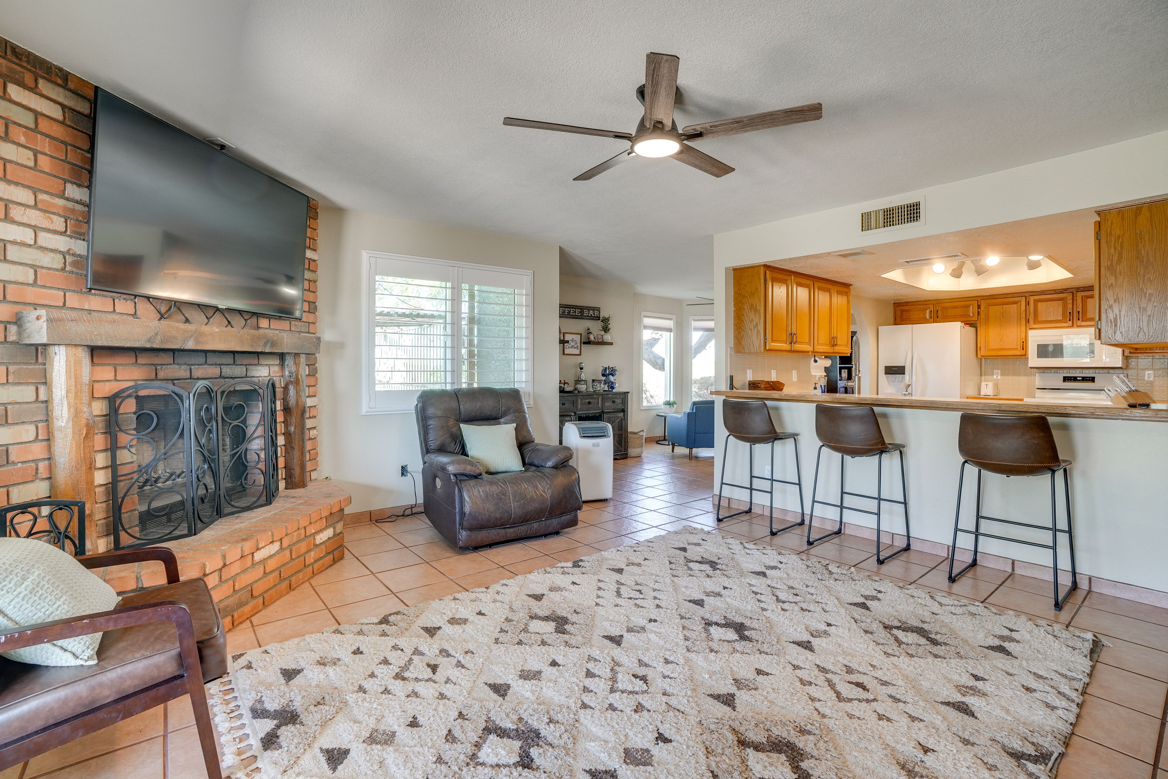 Living Room | Fireplace | Central A/C & Heating