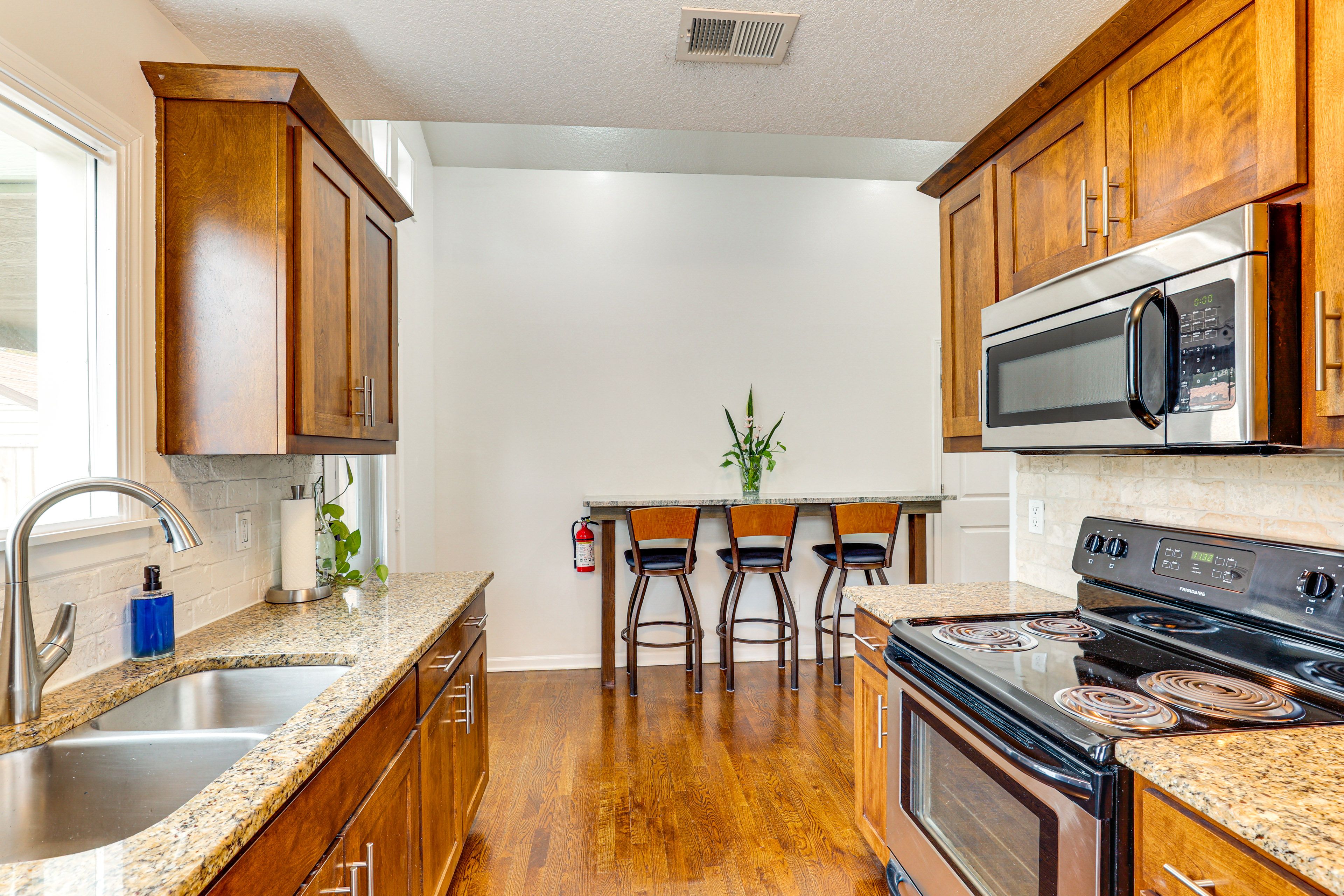 Kitchen | Cooking Basics | Drip Coffee Maker | Dishwasher | Refrigerator