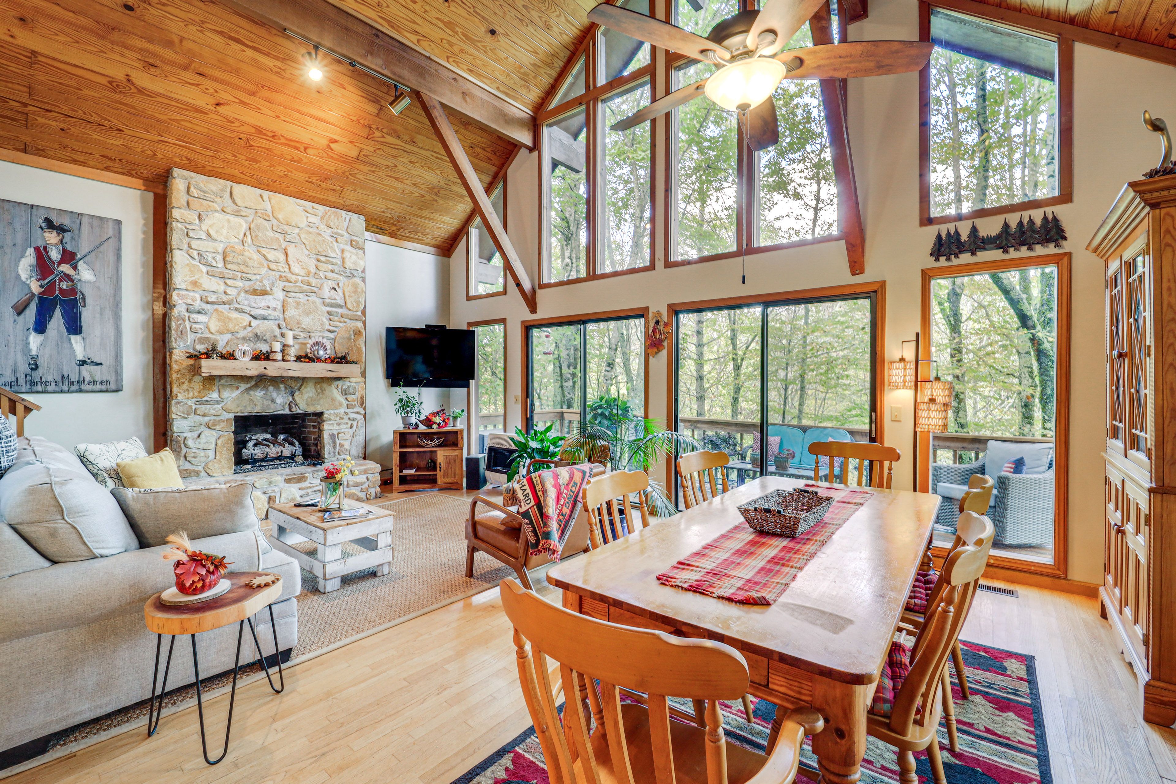 Newland Vacation Rental | 2BR | 2.5BA | 2 Steps Required | 1,800 Sq Ft