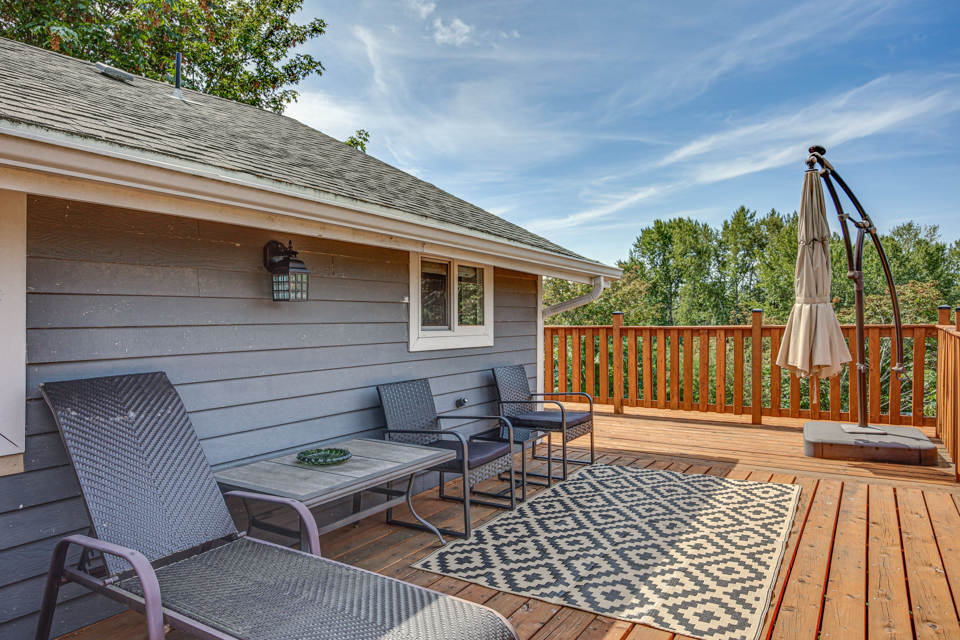 Private Deck
