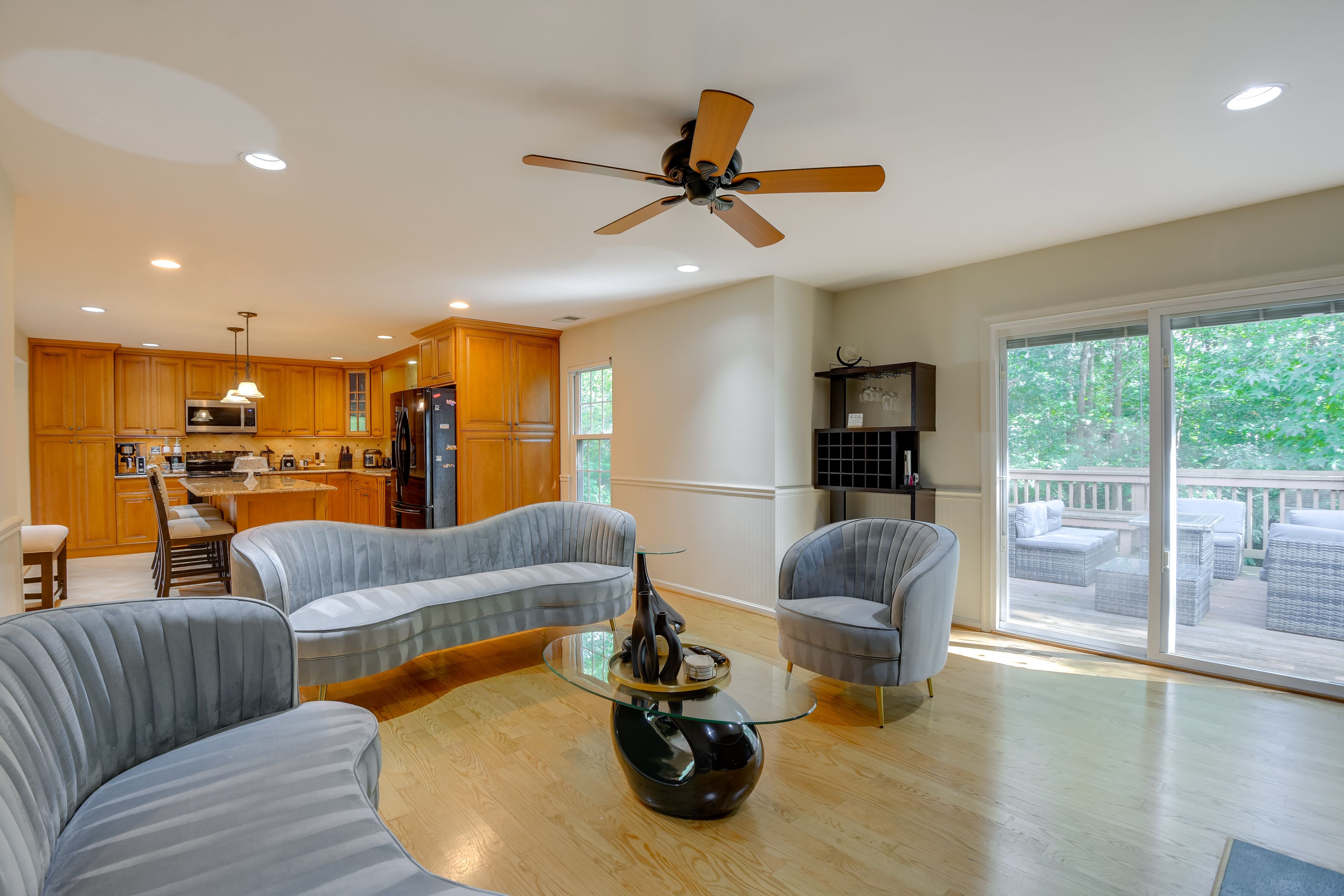 Living Room | Main Floor