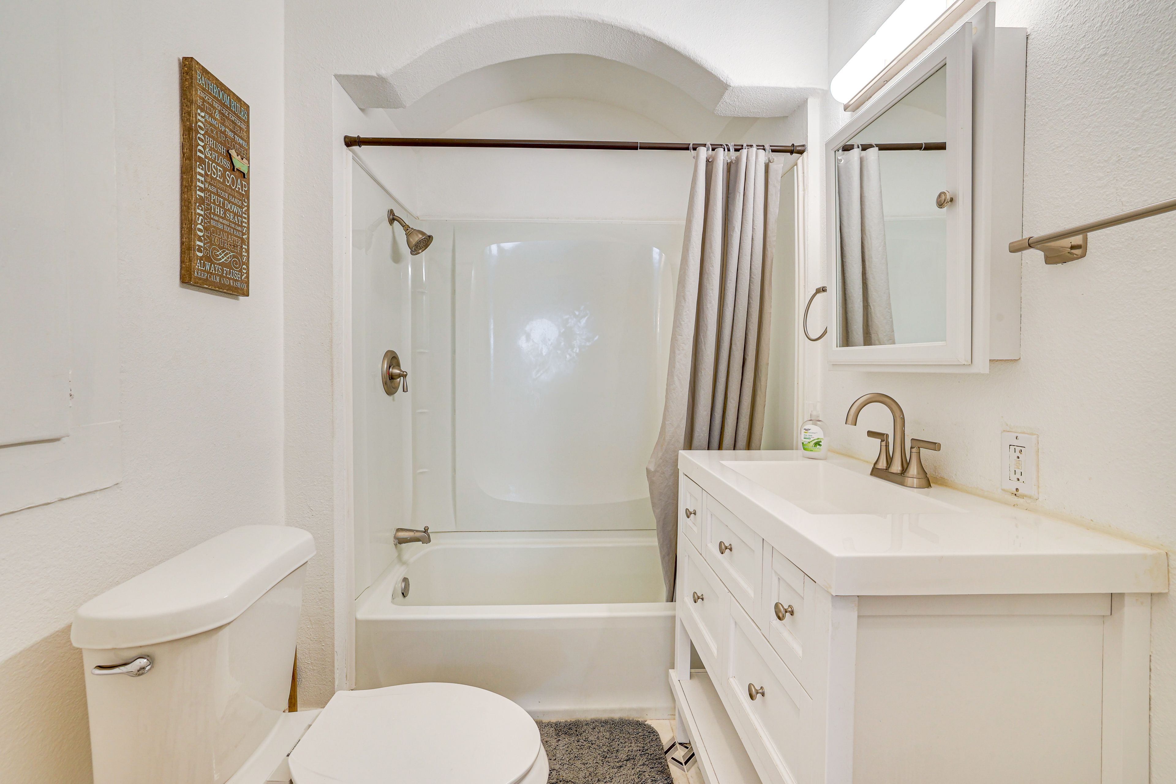 Bathroom | Towels Provided