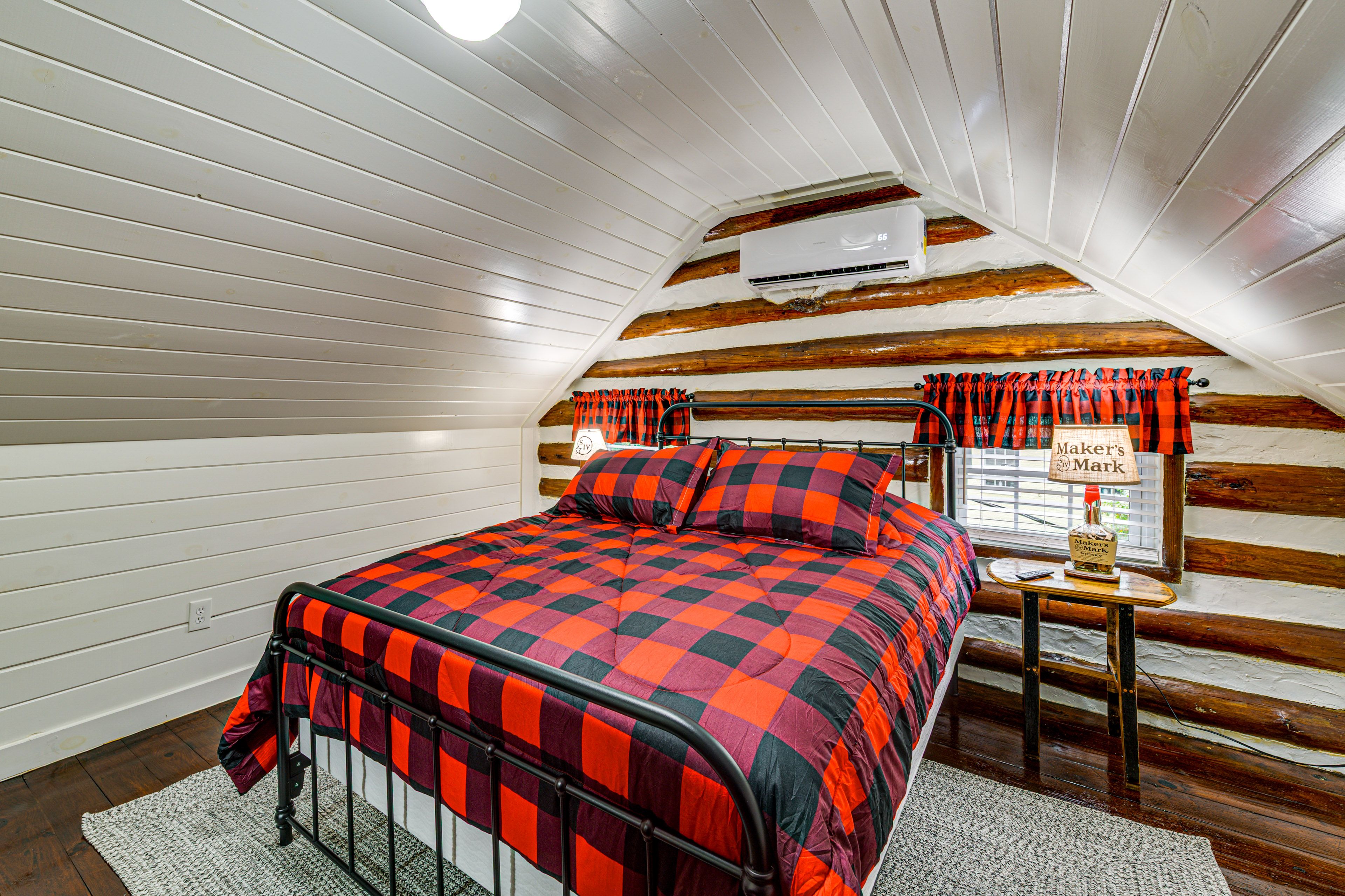 Bedroom 3 | Queen Bed | 2nd Floor