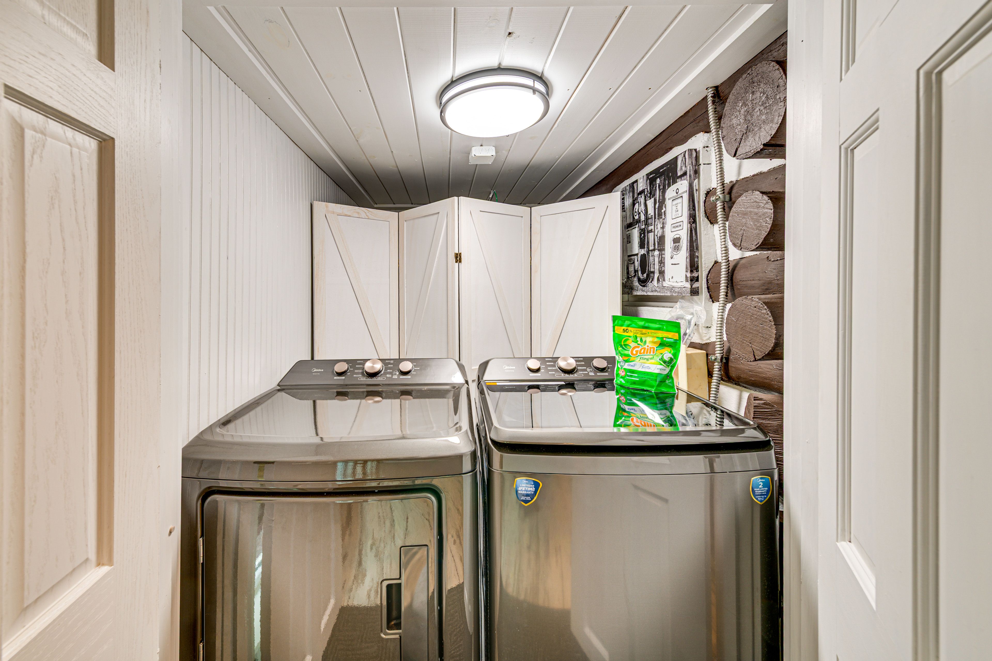 Laundry Room | 1st Floor