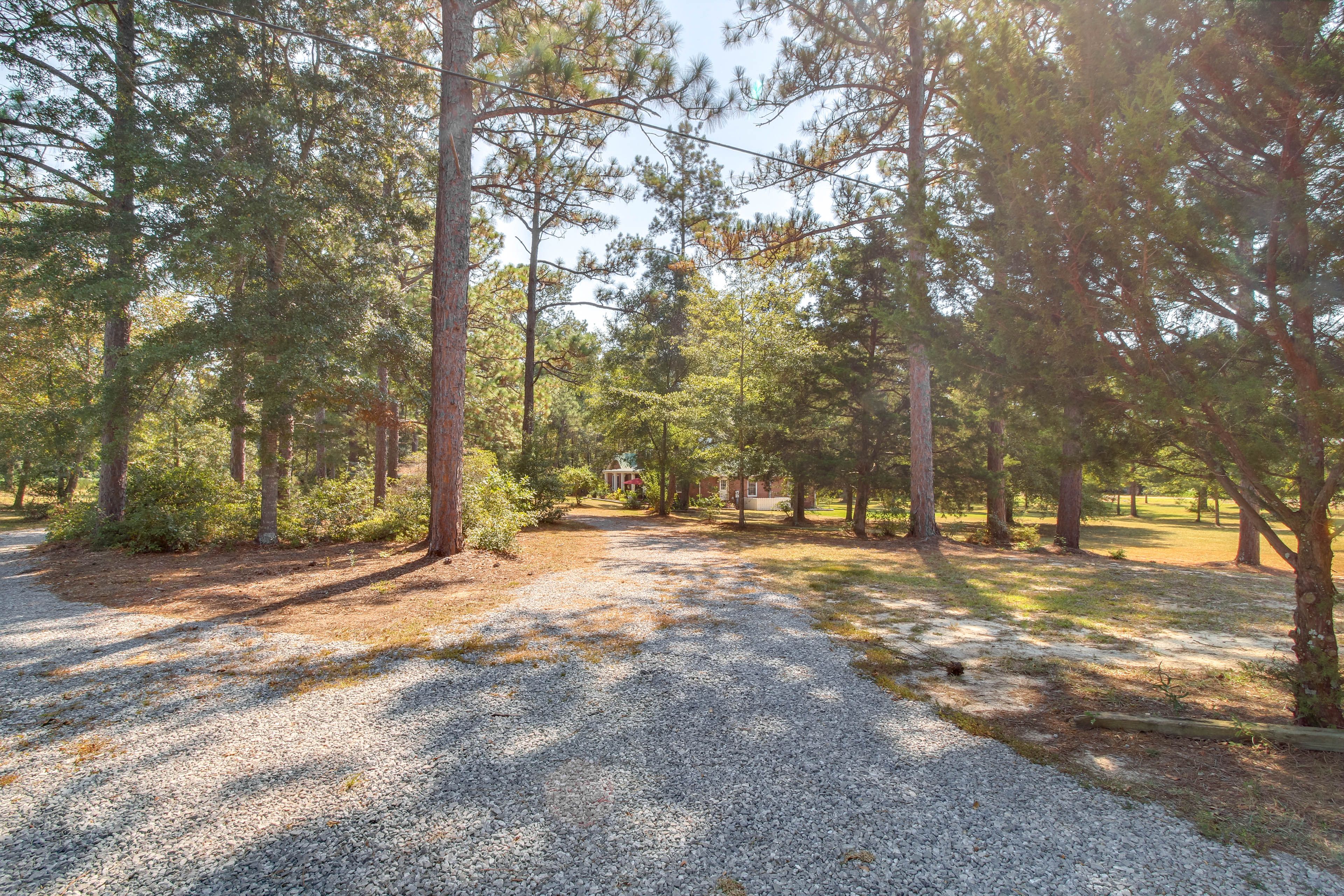 Parking | Driveway (4 Vehicles)