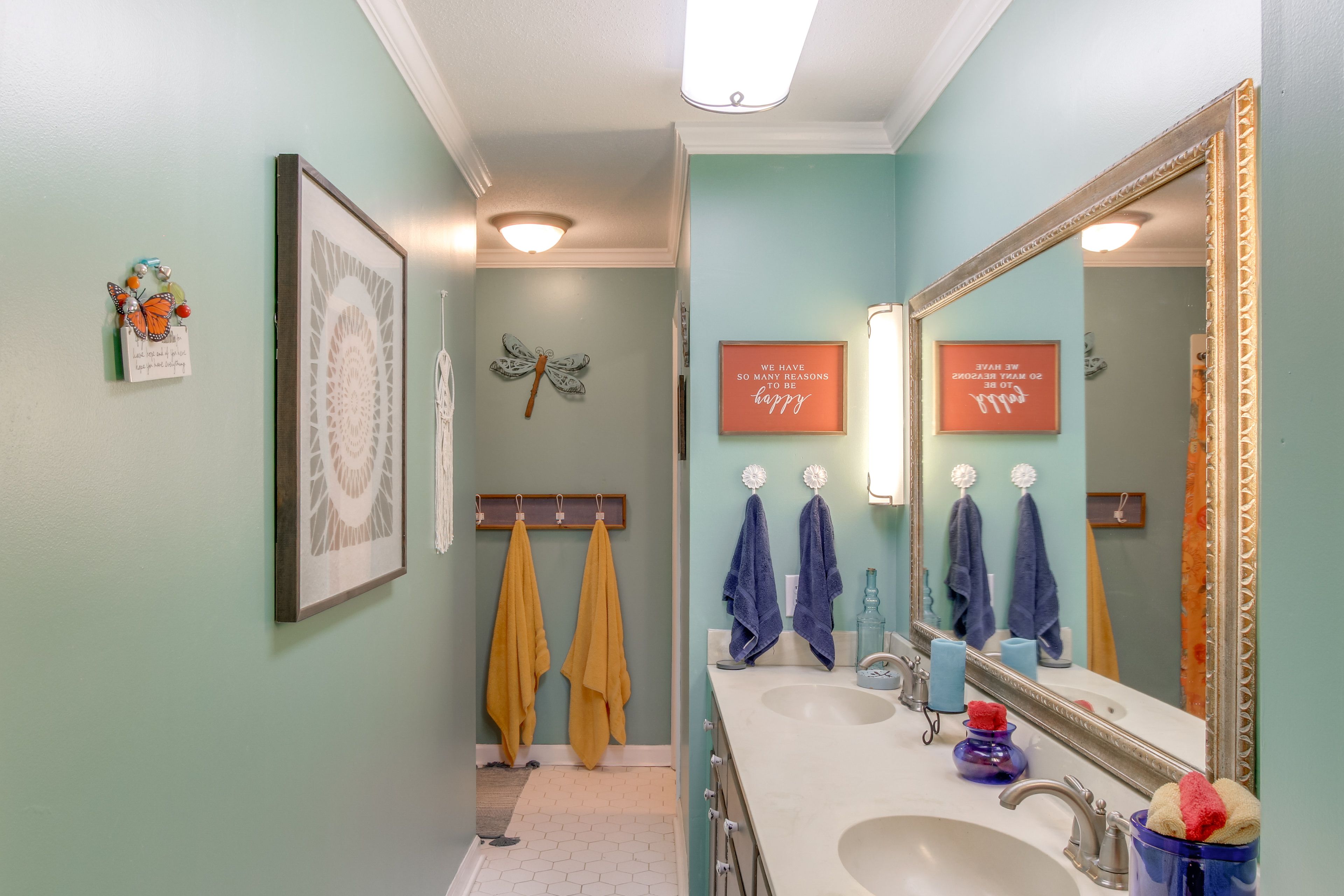 En-Suite Bathroom | 1st Floor | Towels Provided