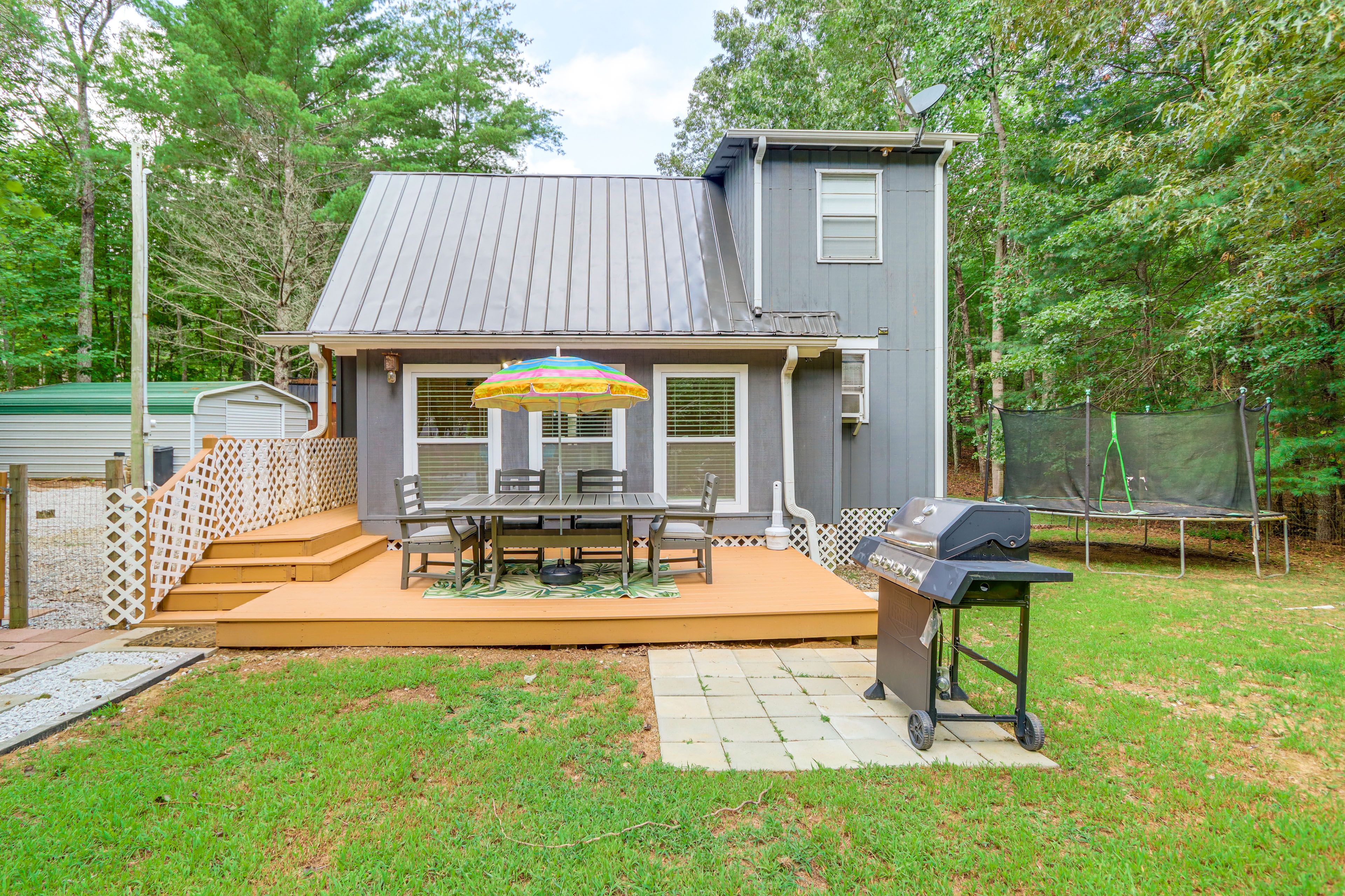 House Exterior | Trampoline
