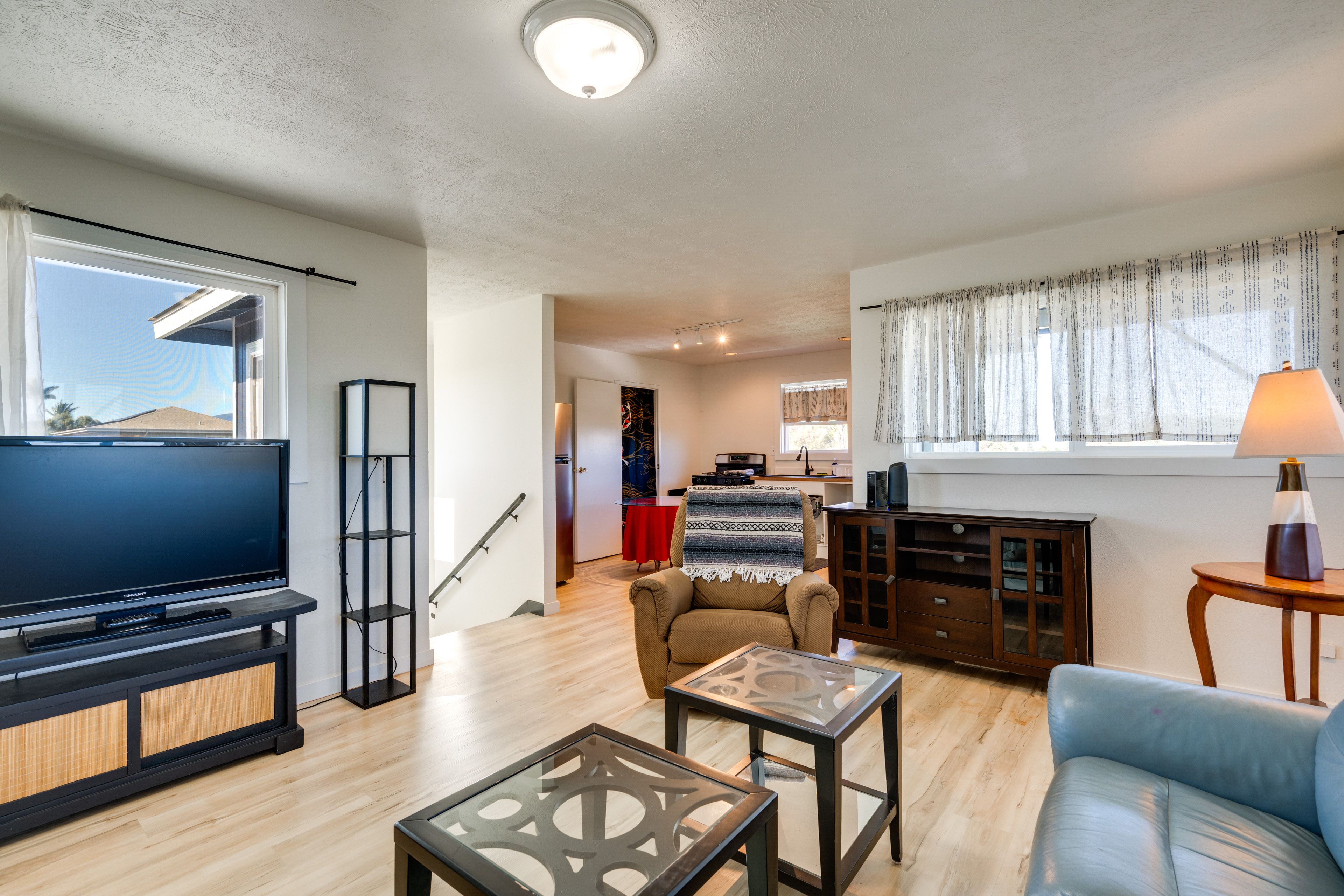 Living Room | Twin Daybed | Free WiFi | Smart TV