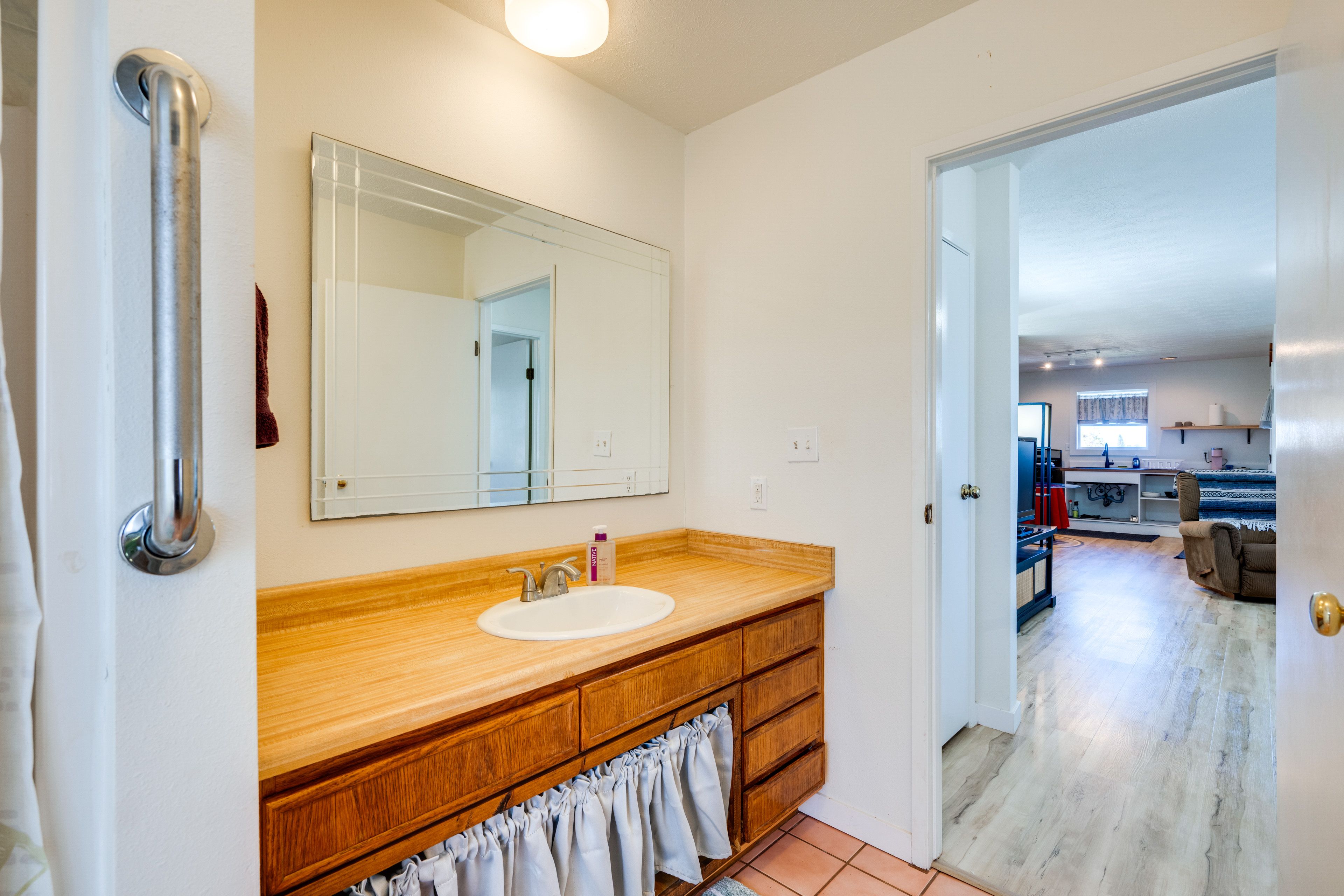 Bathroom | Towels Provided