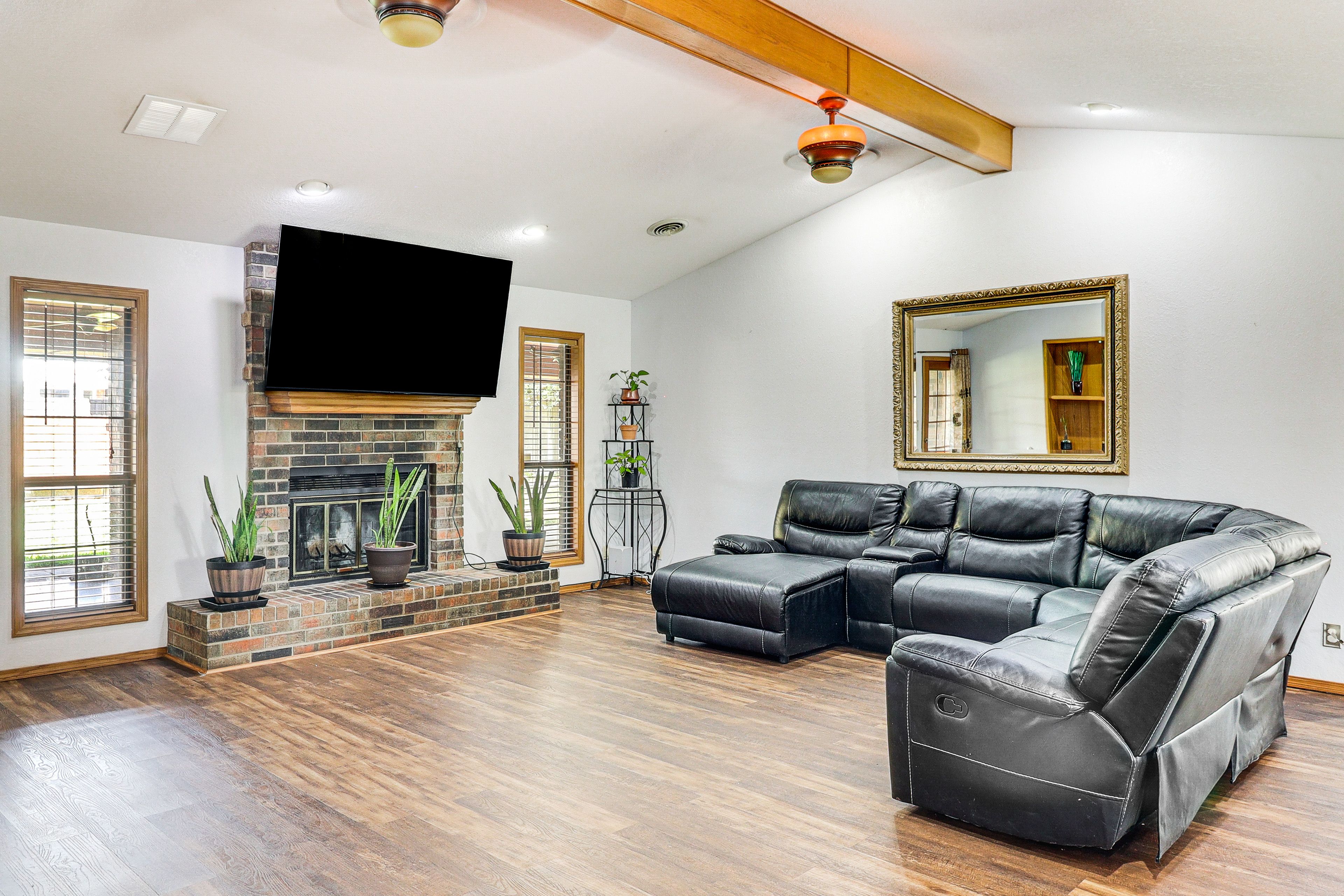 Roswell Vacation Rental | 3BR | 3BA | 2,184 Sq Ft | 1 Step Required