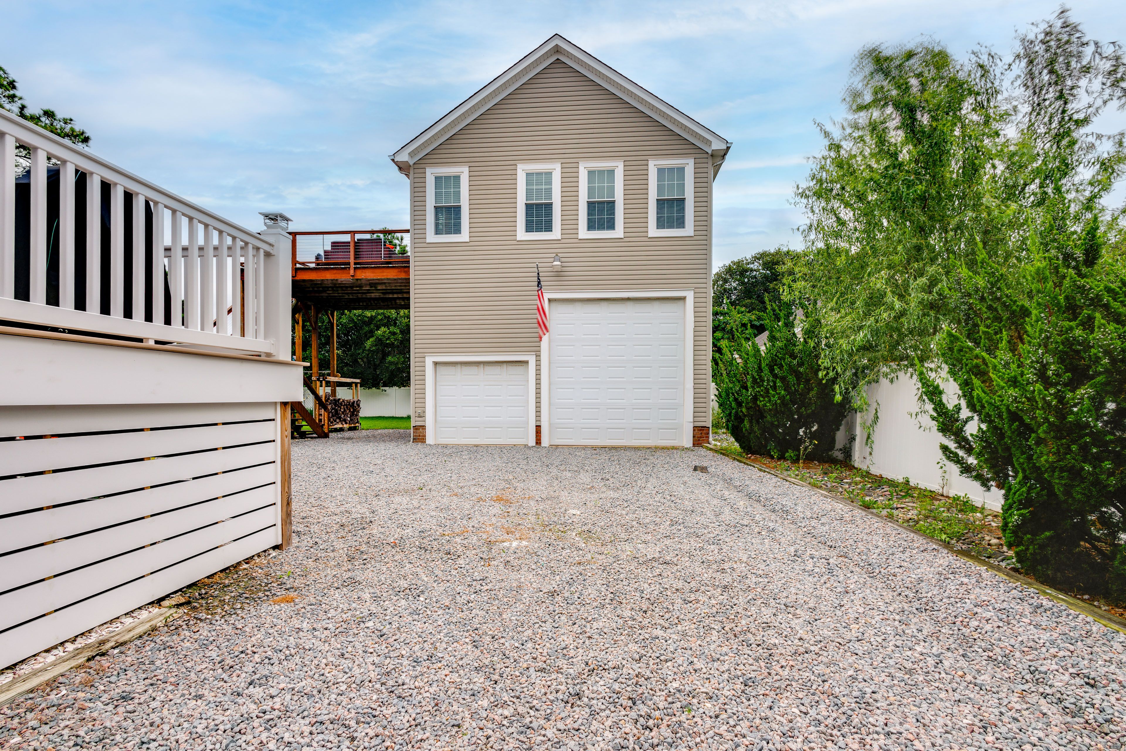 Exterior | Parking | Driveway (1 Vehicle) | Designated Gravel Spot (1 Vehicle)