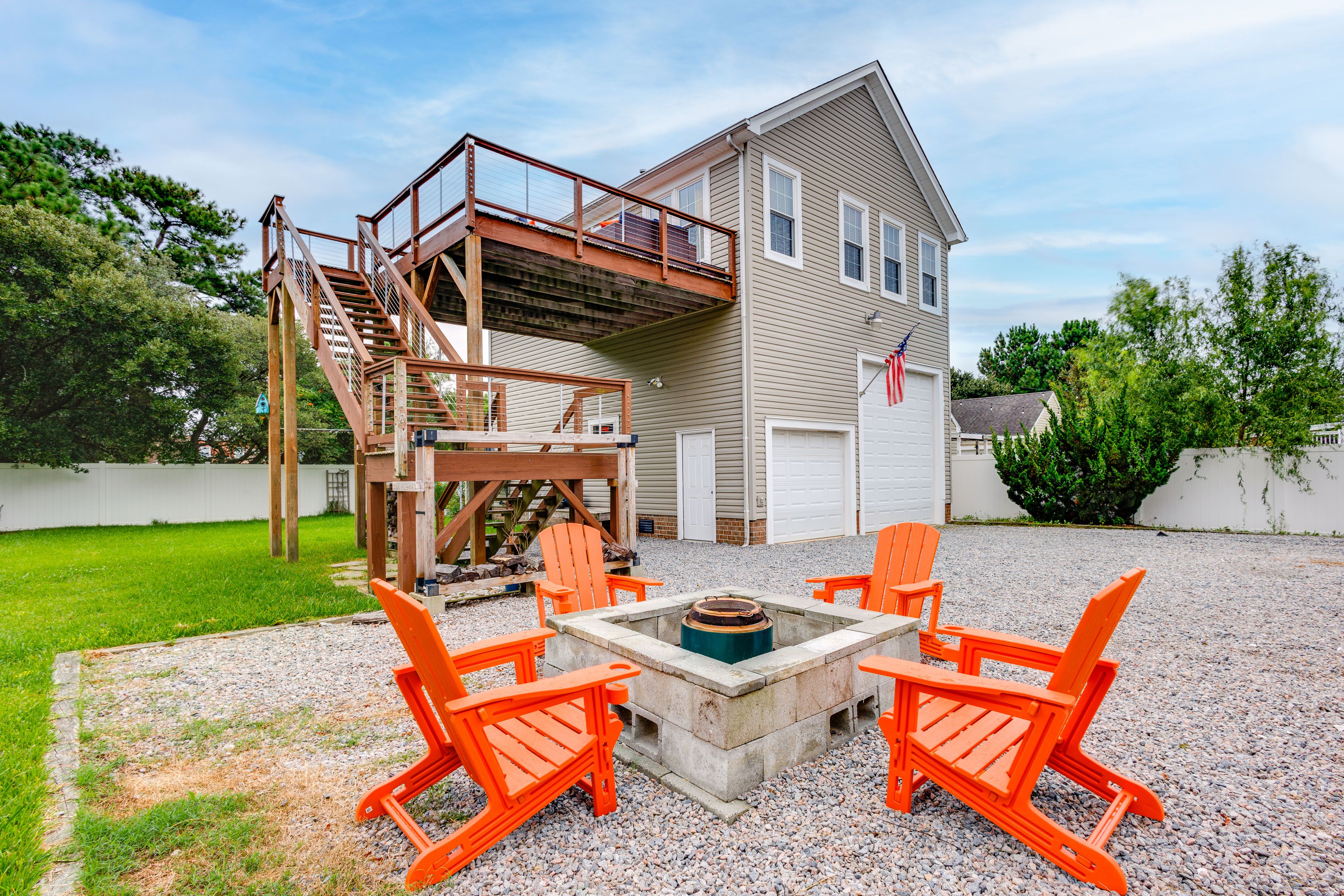 Gas Fire Pit | Fenced Yard