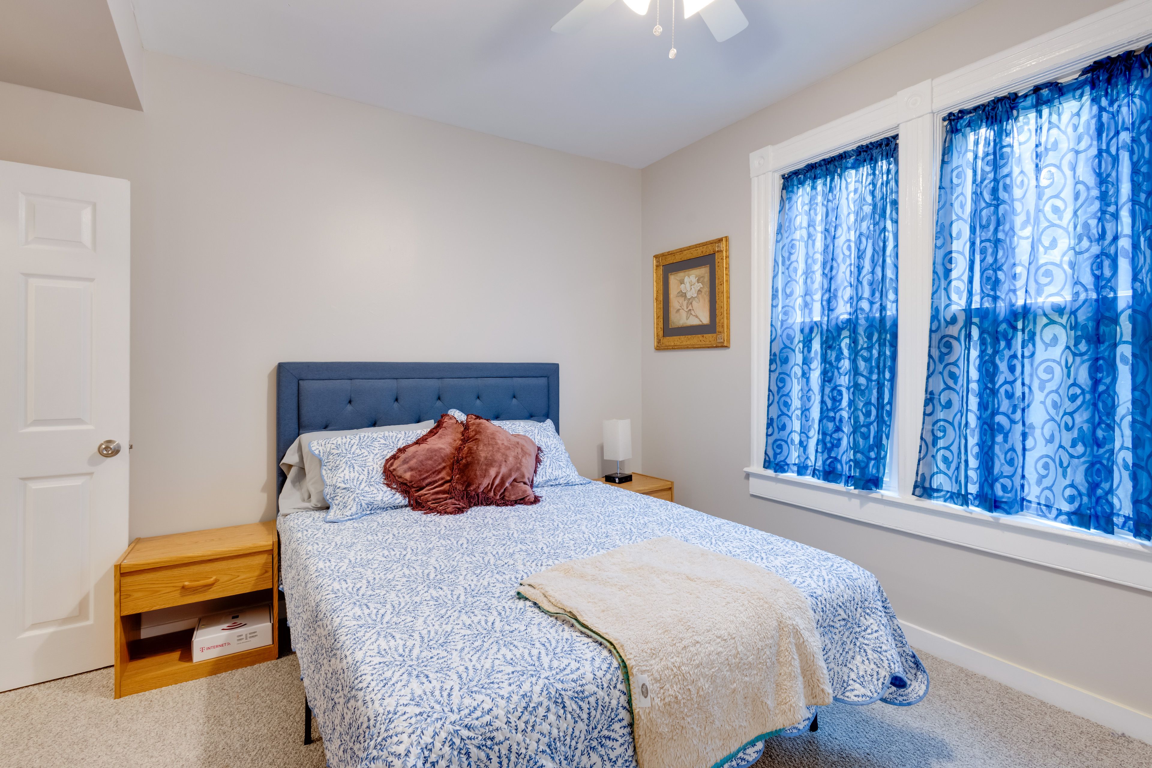 Bedroom 1 | Queen Bed | Linens