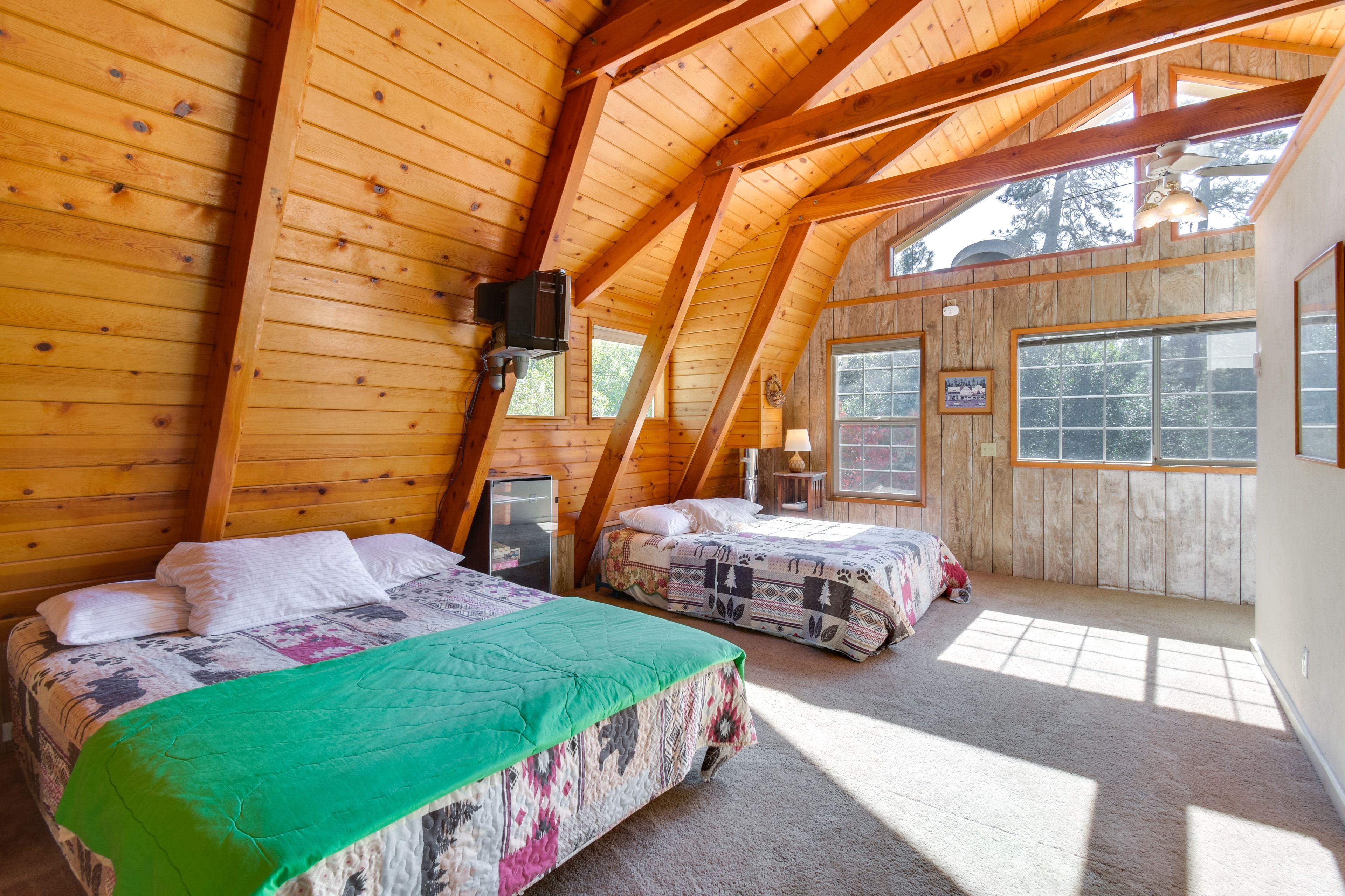 Loft | 2nd Floor | 2 Queen Beds