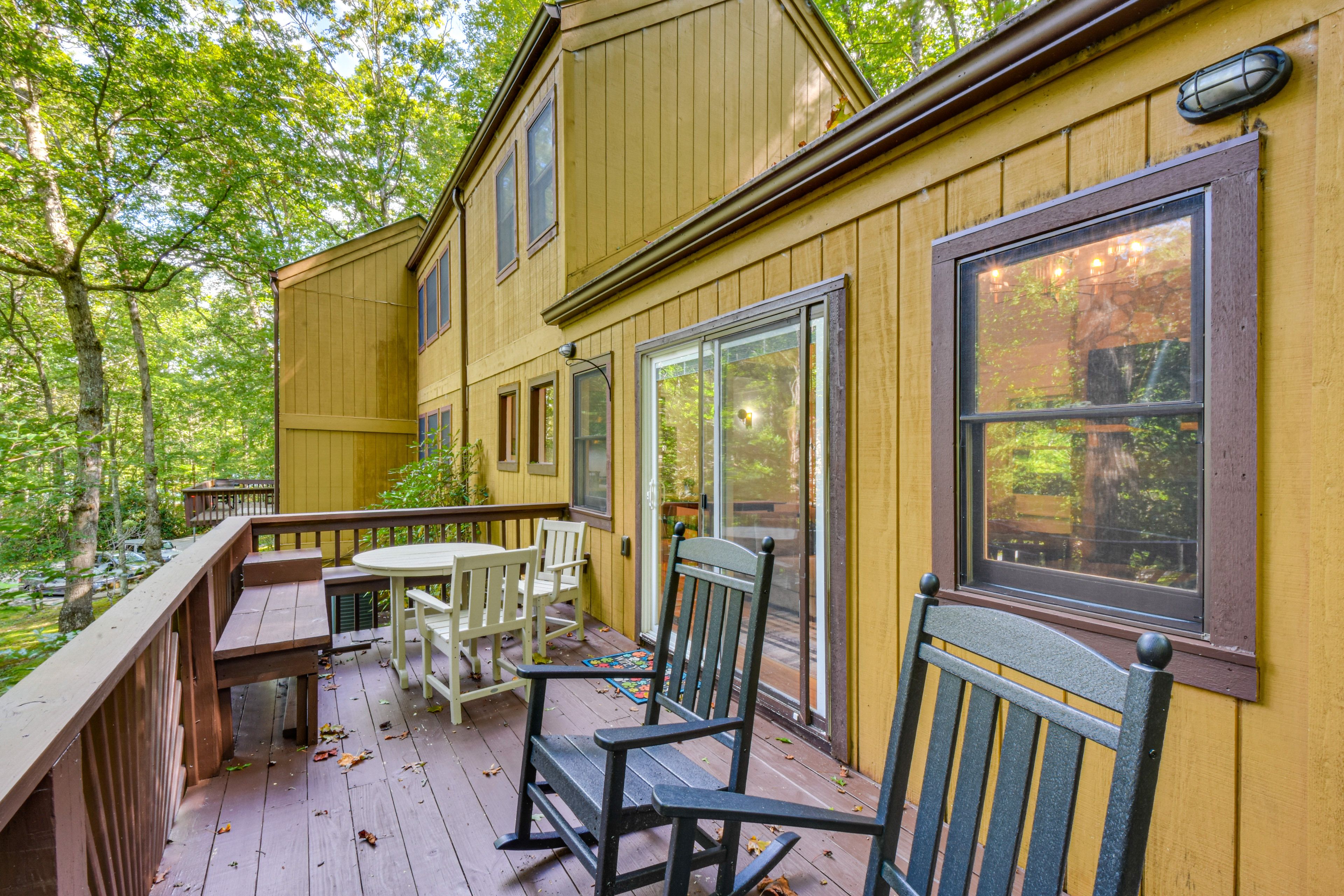 Deck | Dining Area | Rocking Chairs | Creek & Forest Views