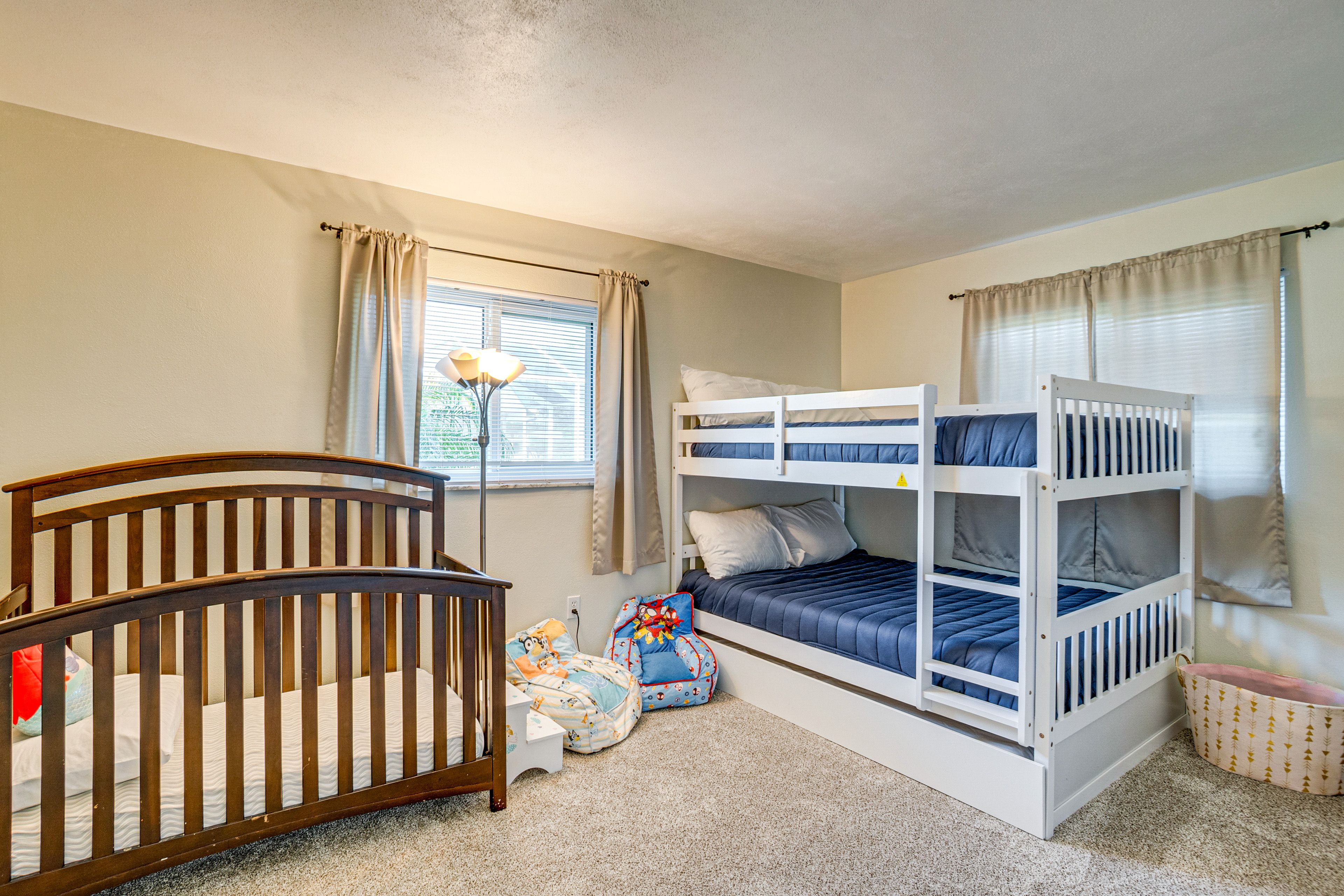 Bedroom 3 | Full Bunk Bed w/ Twin Trundle