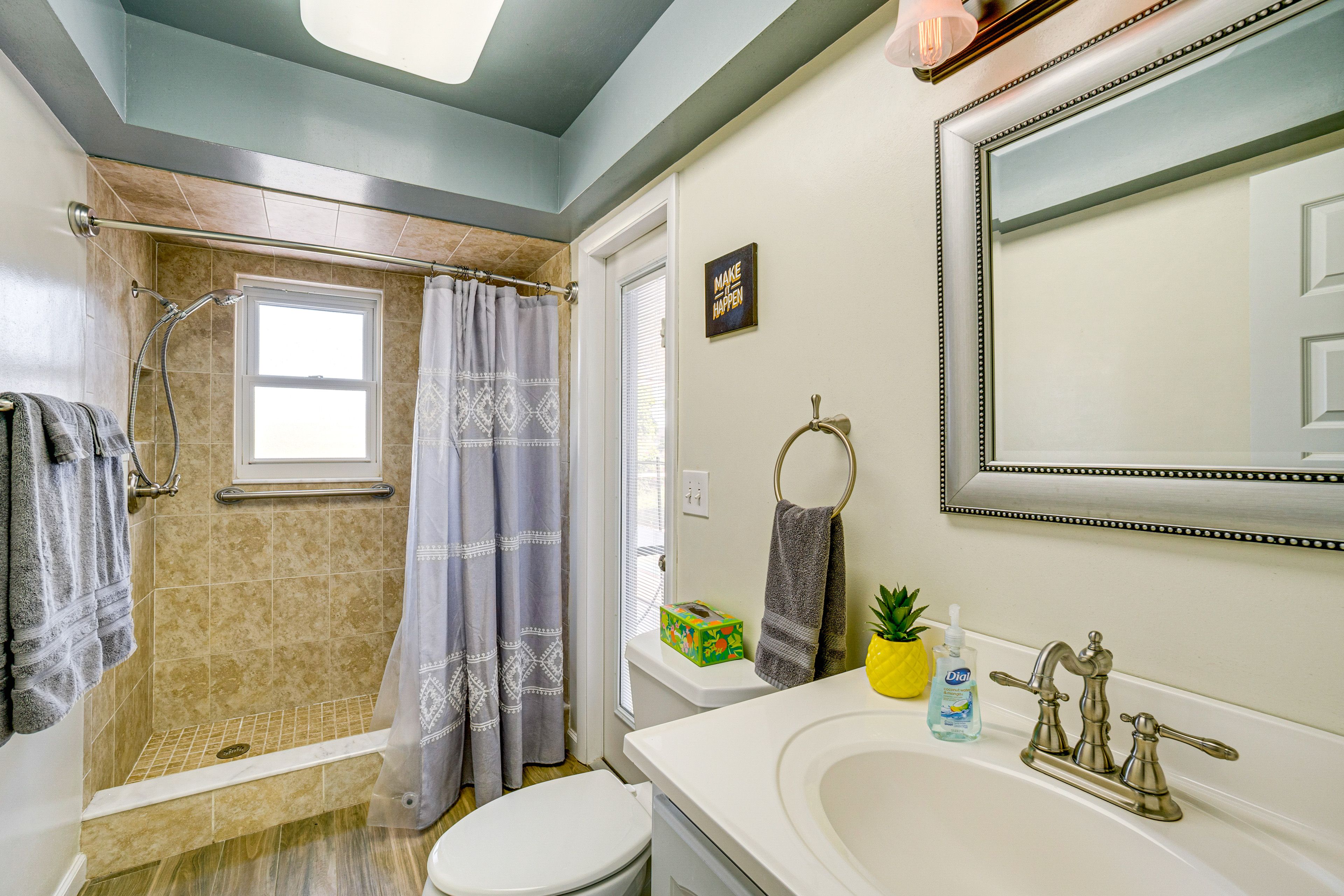 Bathroom | Hair Dryer