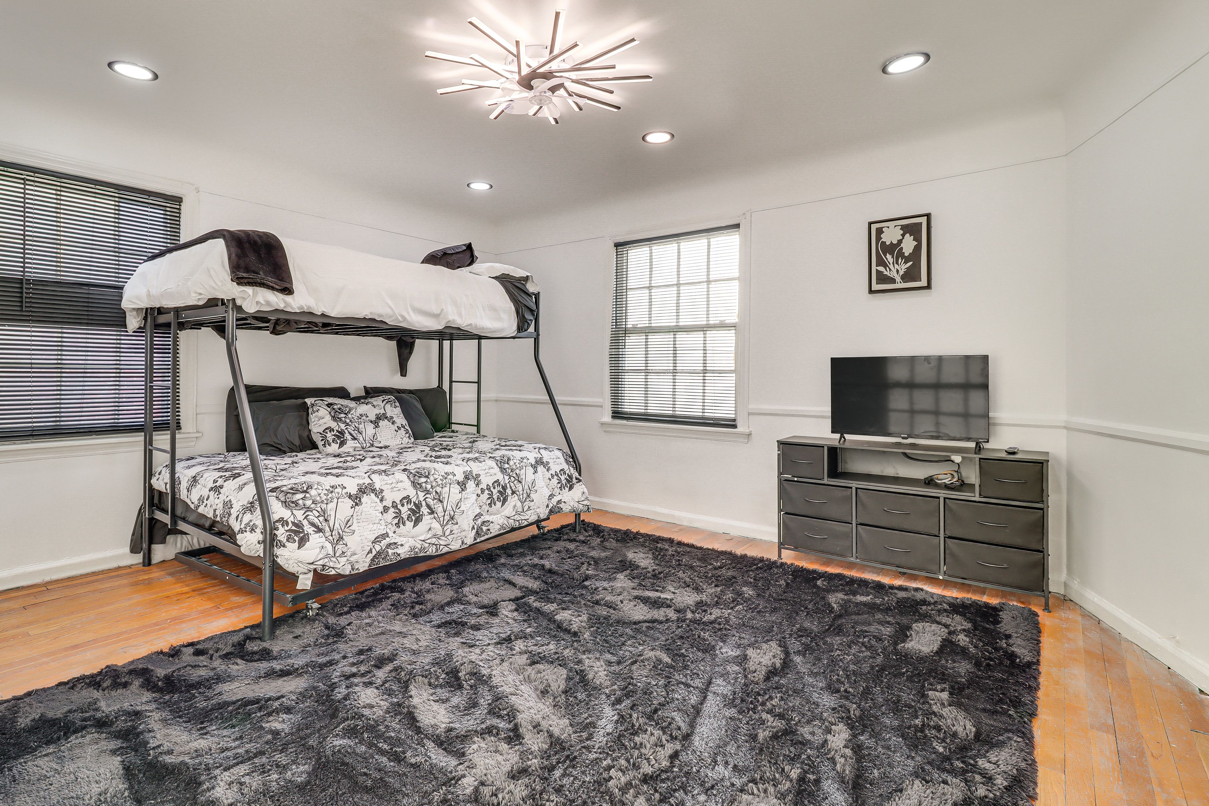 Bedroom 3 | Twin/Full Bunk Bed | 2nd Floor