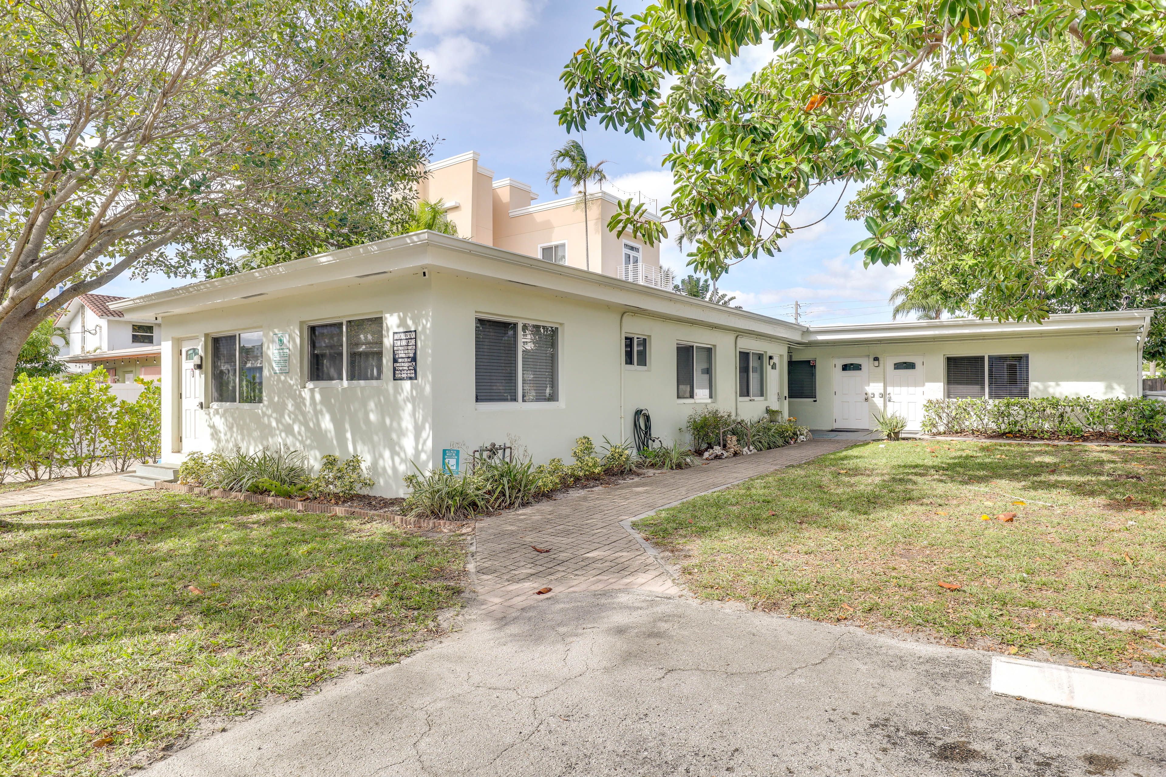 Parking | Driveway (1 Vehicle)