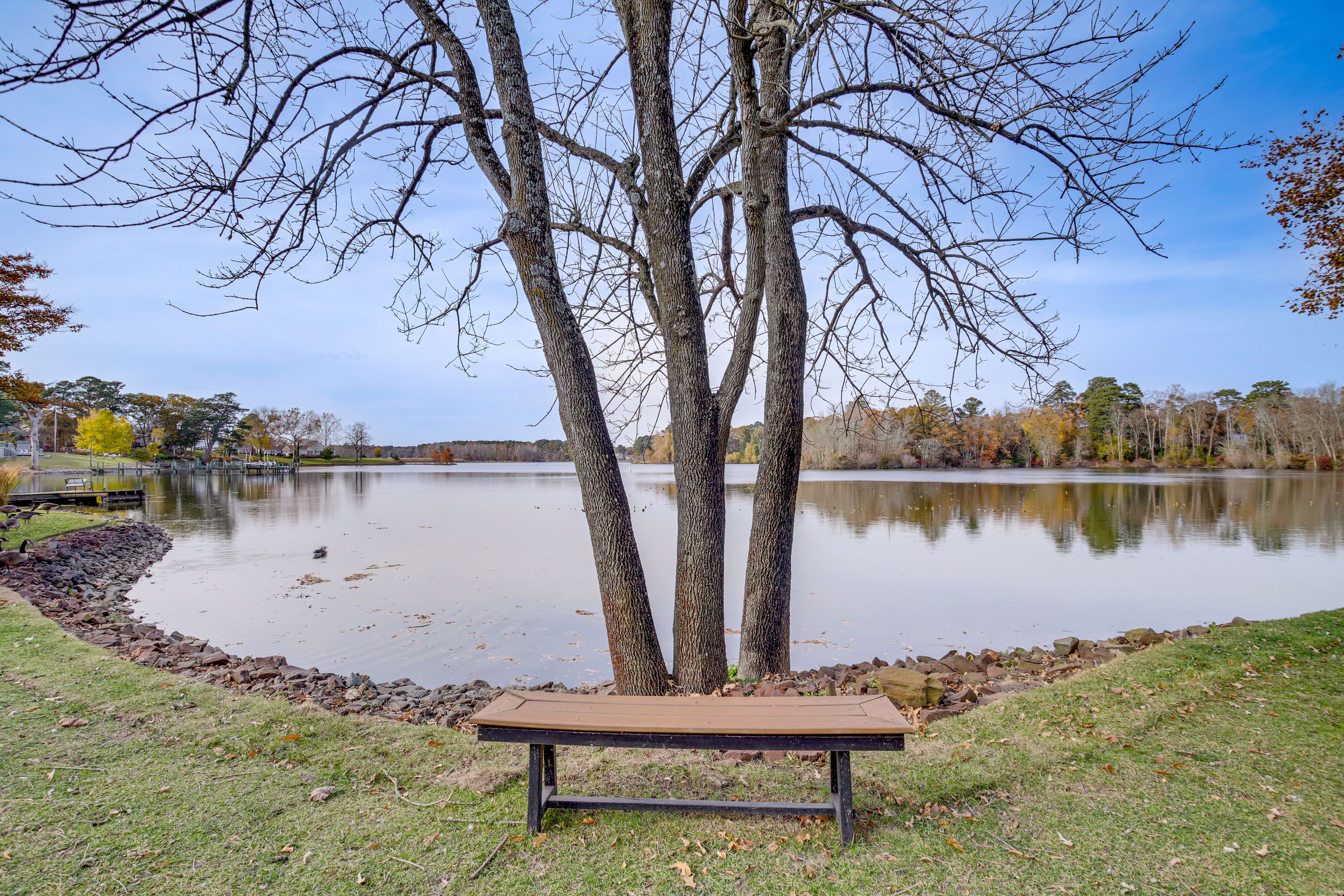 Shared Backyard Area | Direct River Access