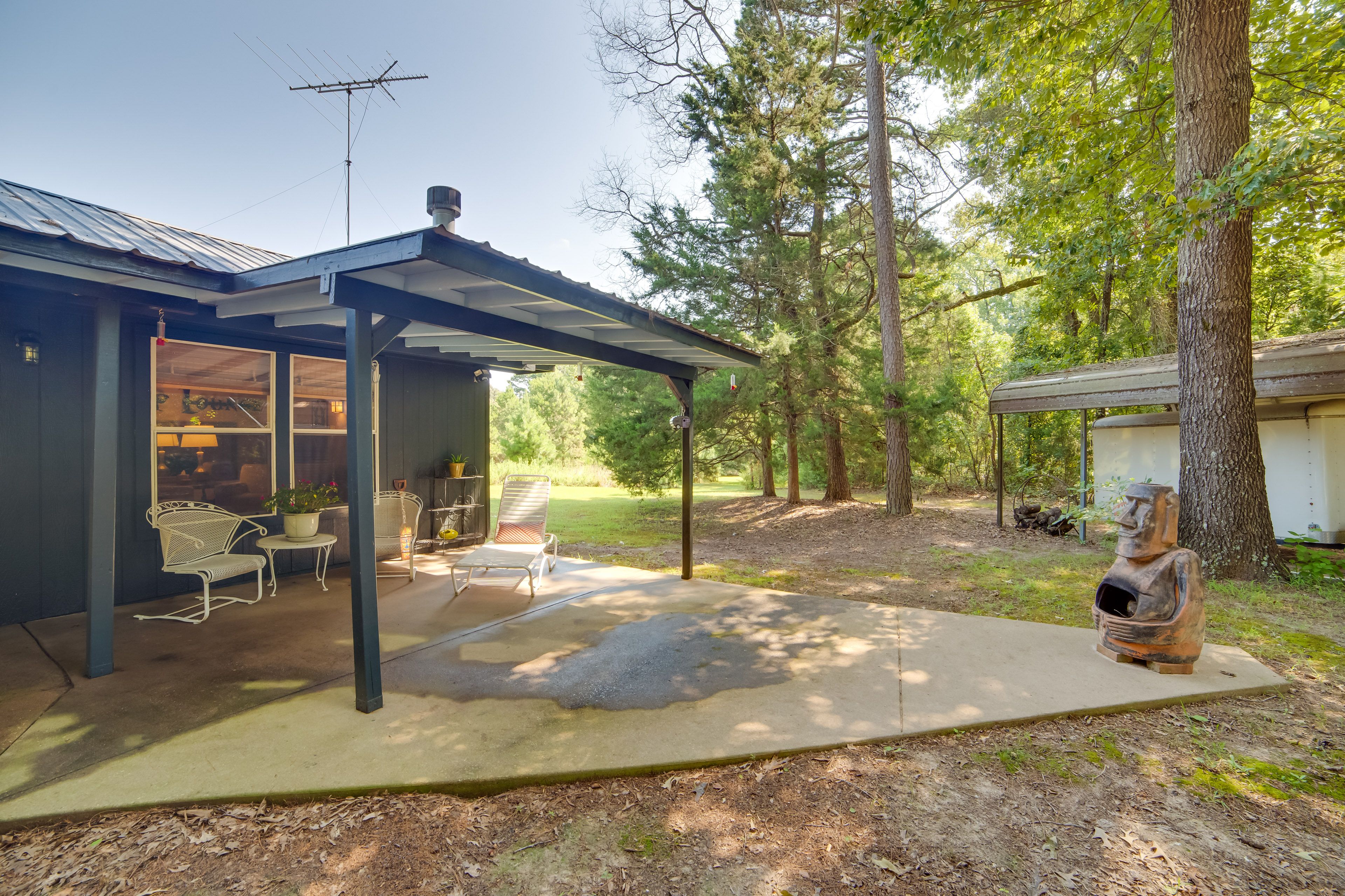 Home Exterior | Private Entrance