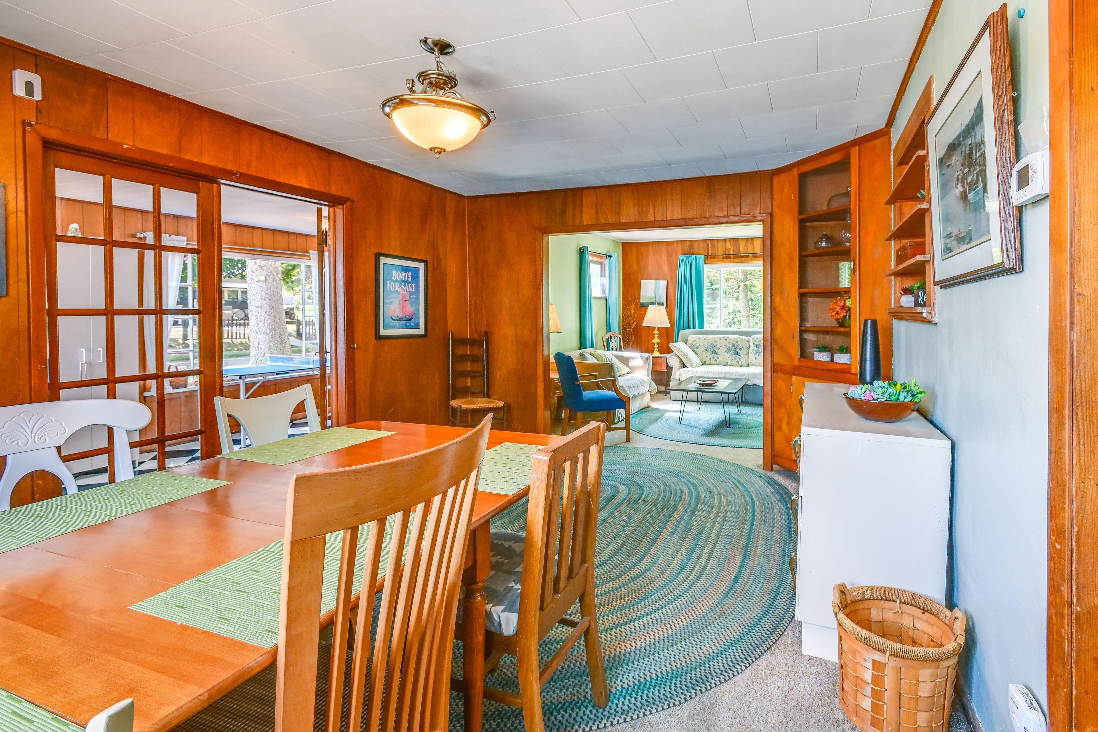 Dining Area | Dishware & Flatware | Main Level