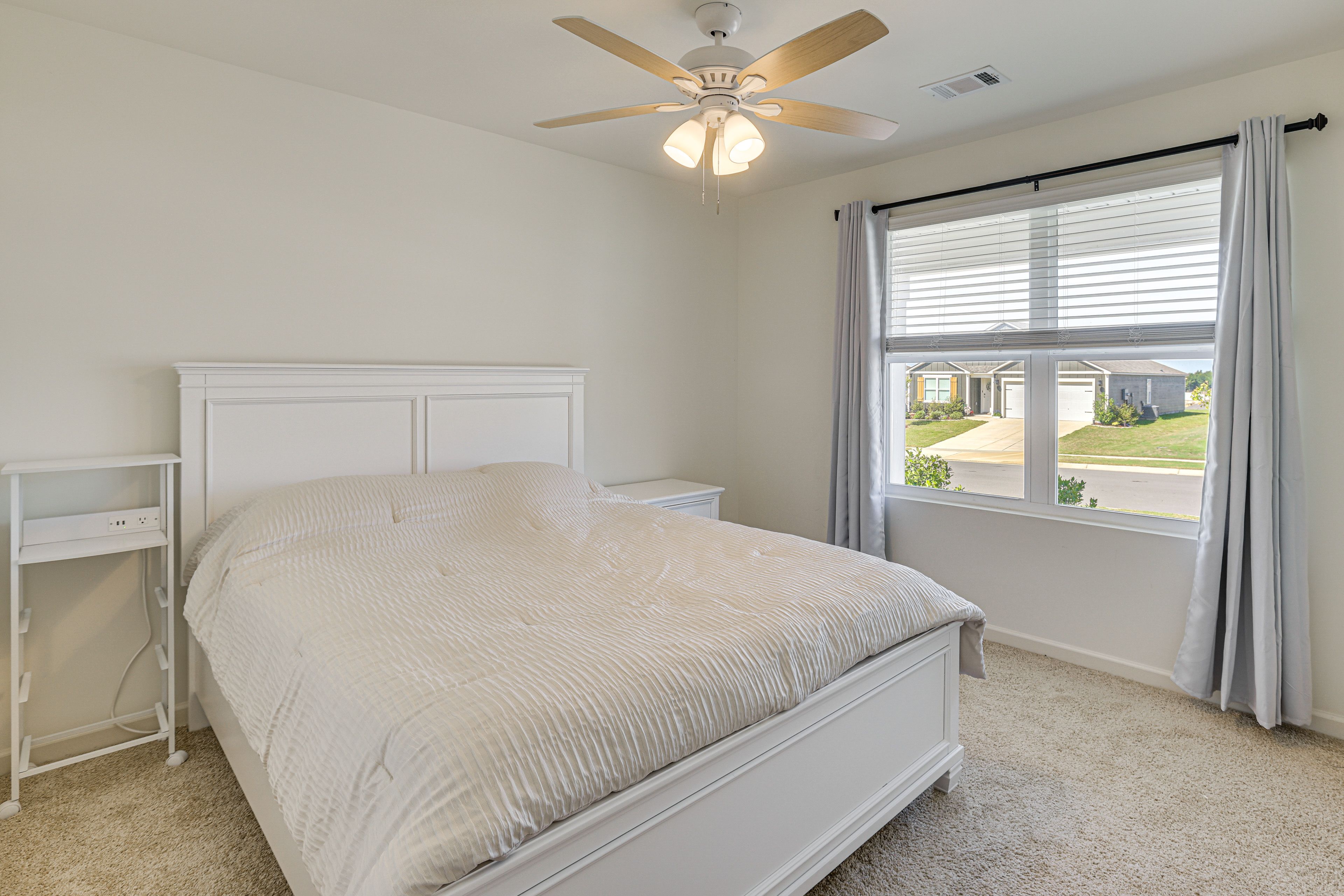 Bedroom 4 | Queen Bed | Linens Provided