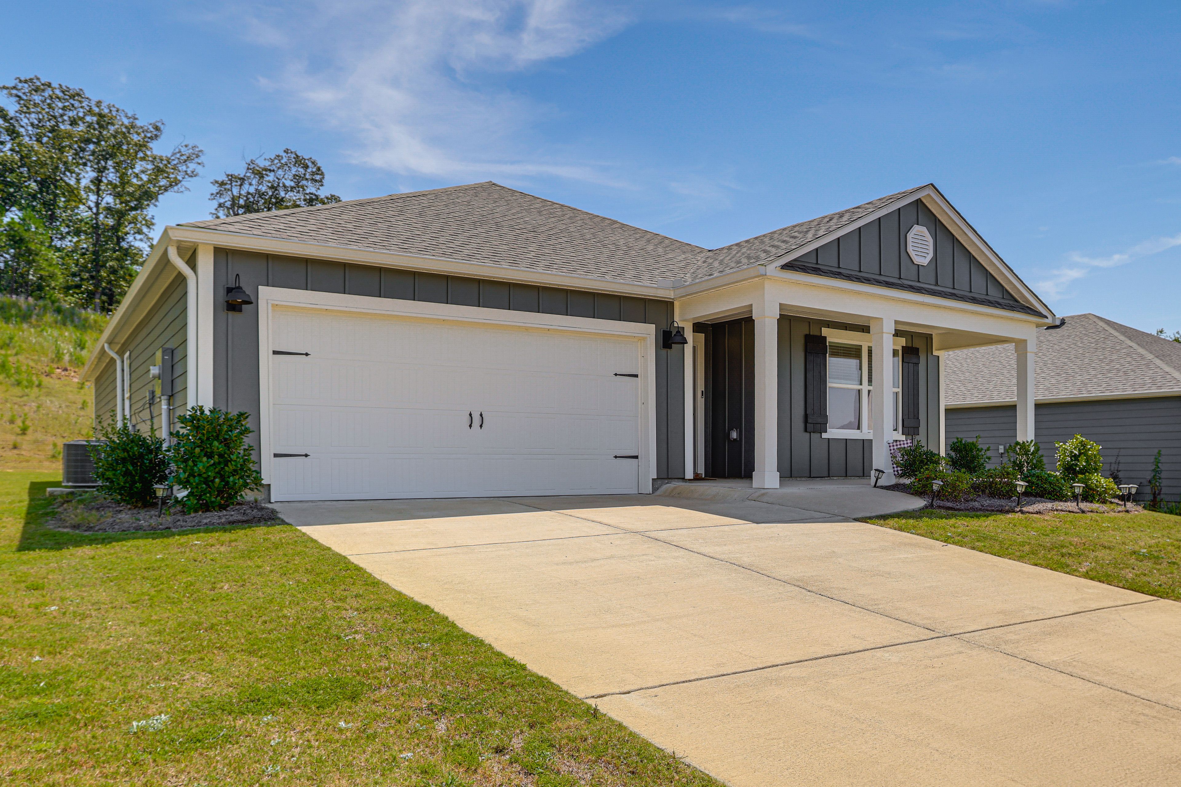 Exterior | Driveway (2 Vehicles) | Garage (2 Vehicles)