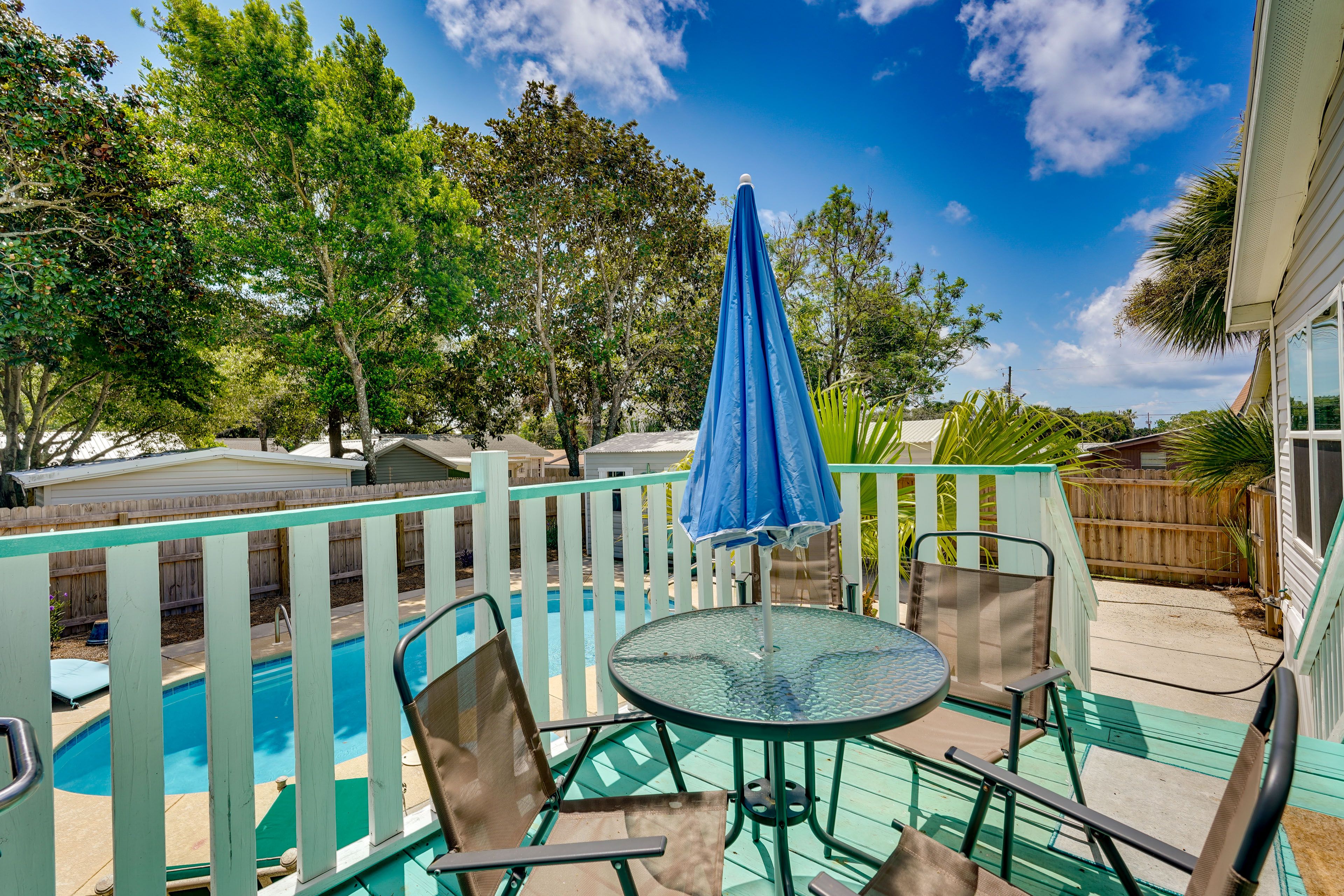Private Deck
