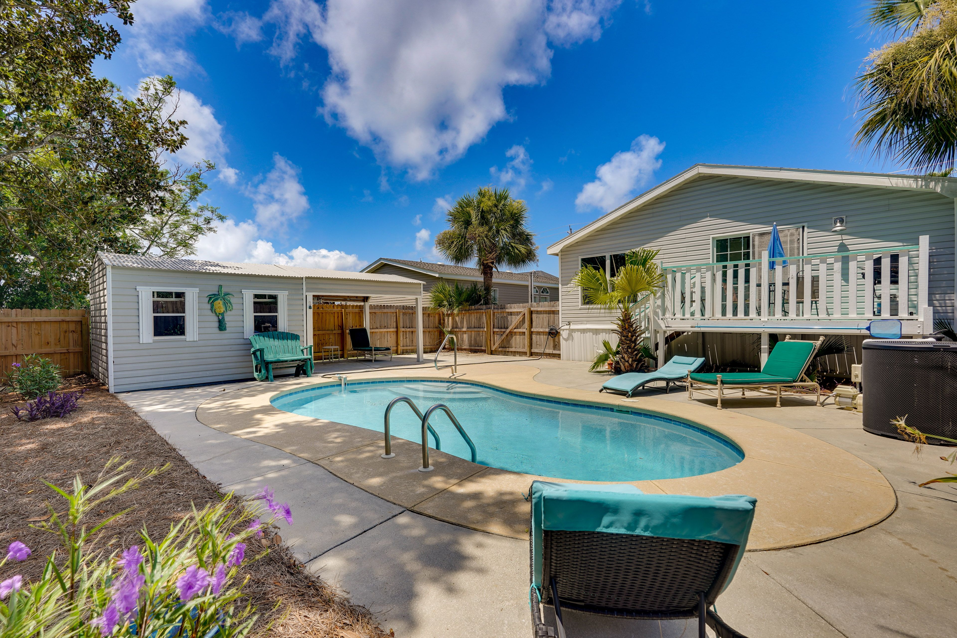 Panama City Beach Vacation Rental | 3BR | 2BA | Steps Required | 1,372 Sq Ft