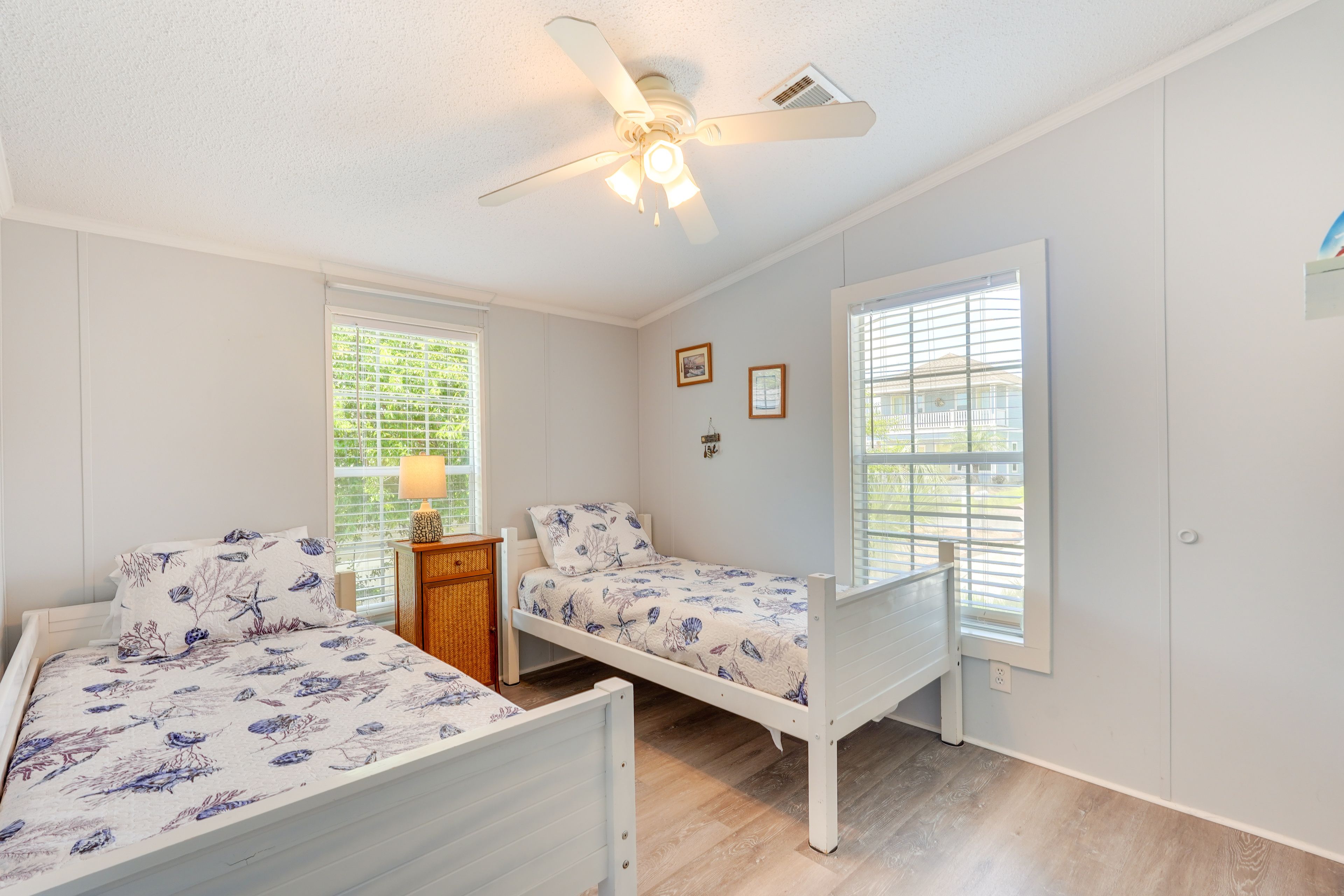 Bedroom 3 | 2 Twin Beds