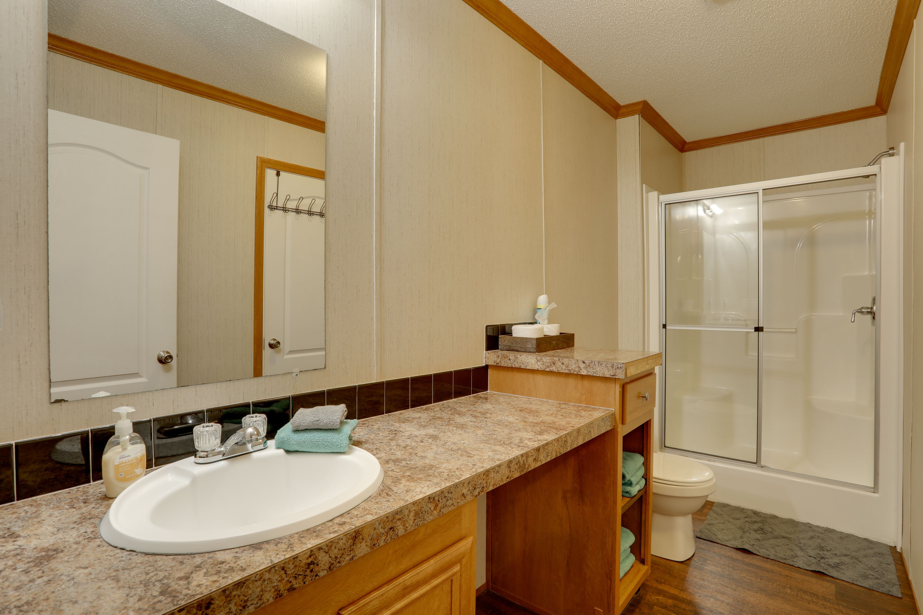 Full Bath | Towels