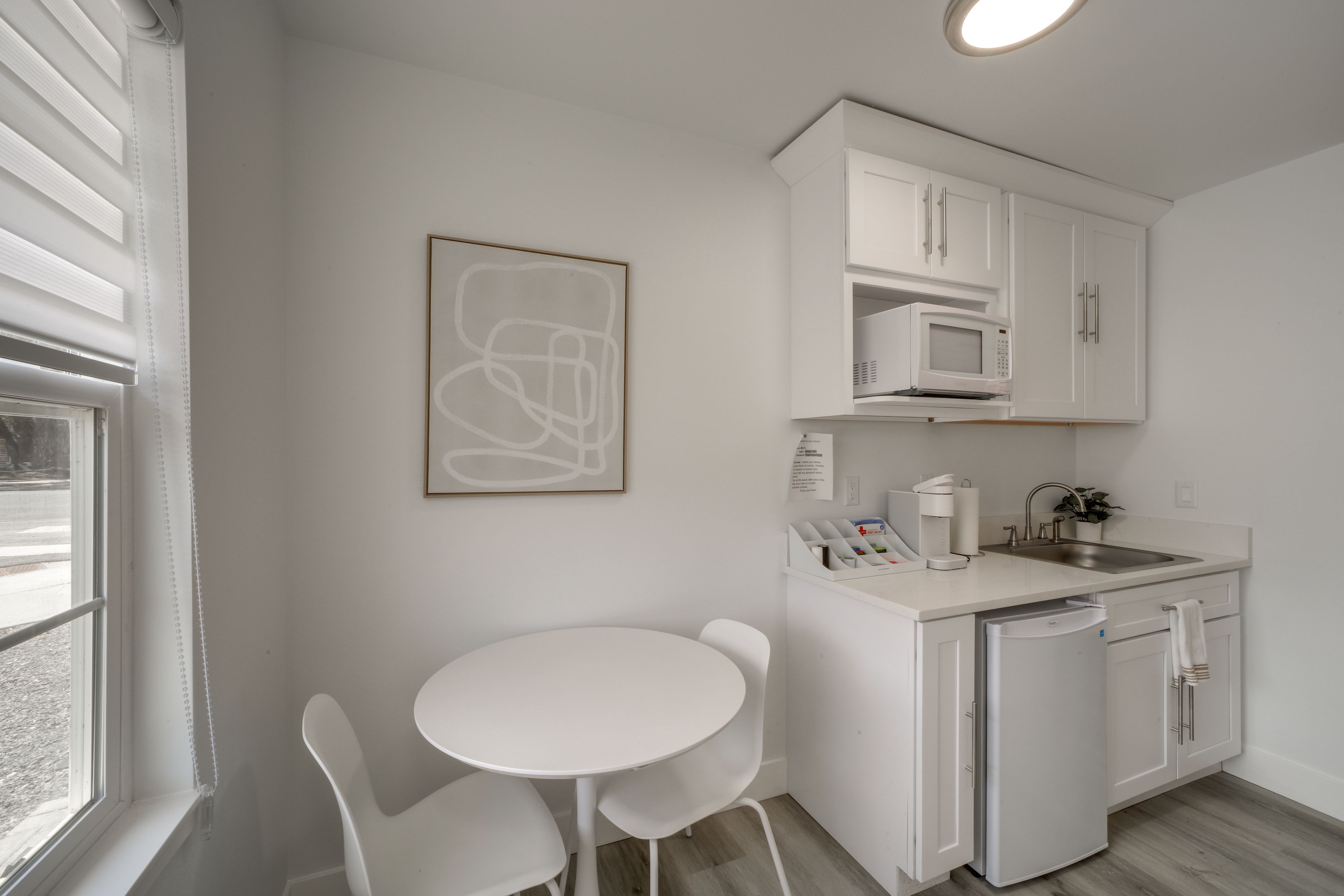 Kitchenette | Cooking Basics | Microwave