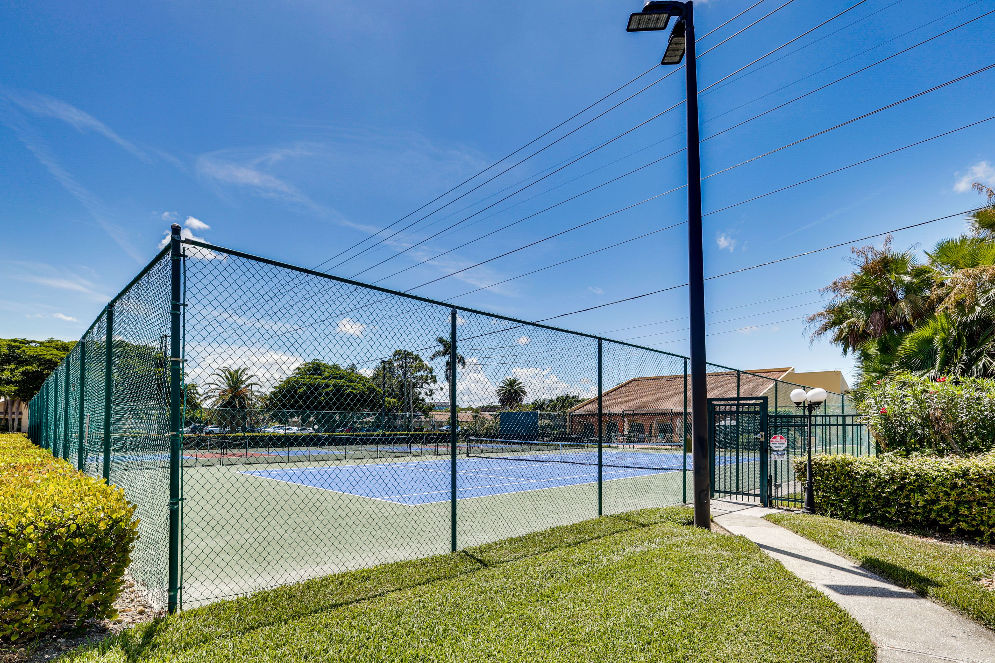 Whiskey Creek Adult Community II | Tennis Court