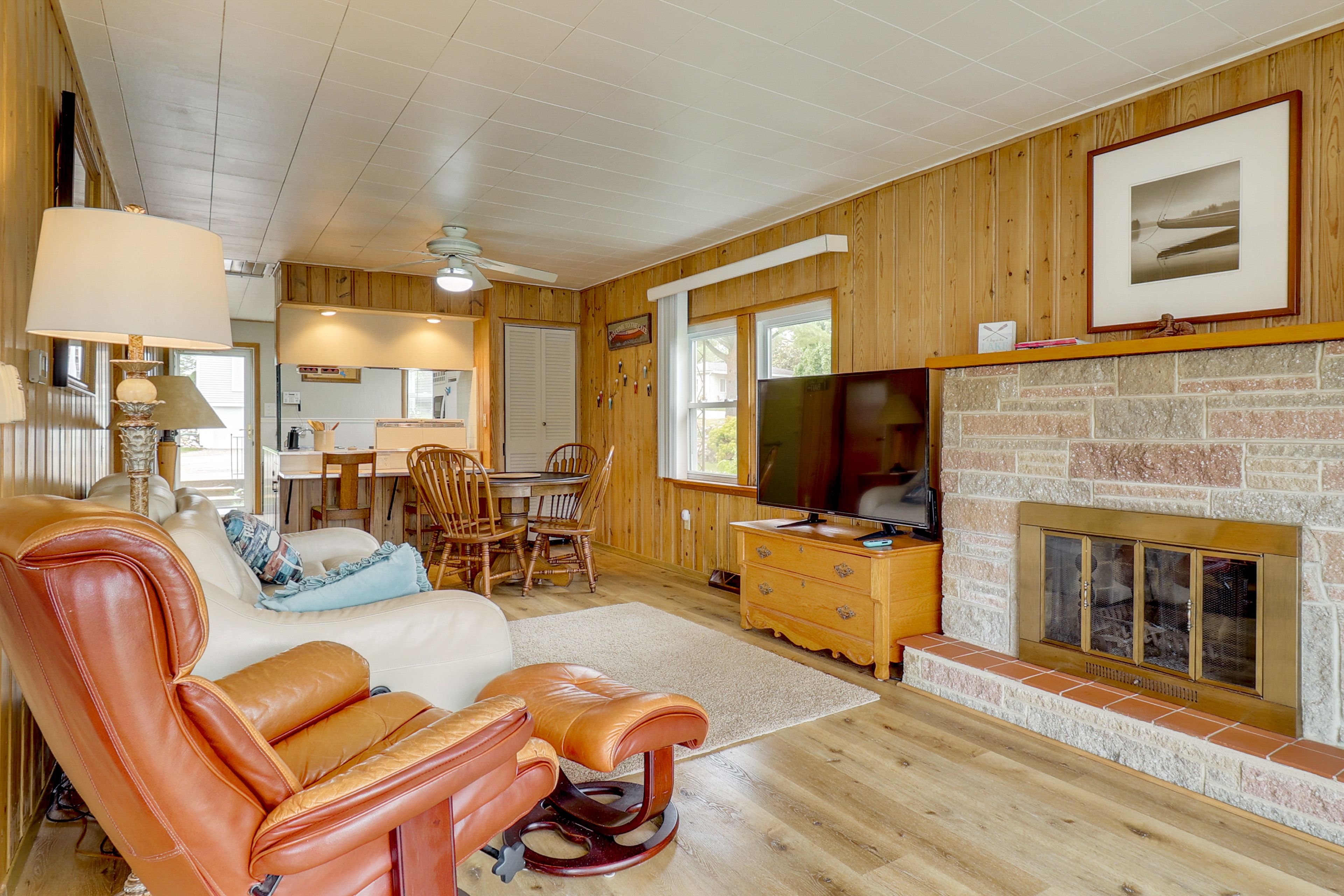 Living Room | Twin Sleeper Sofa