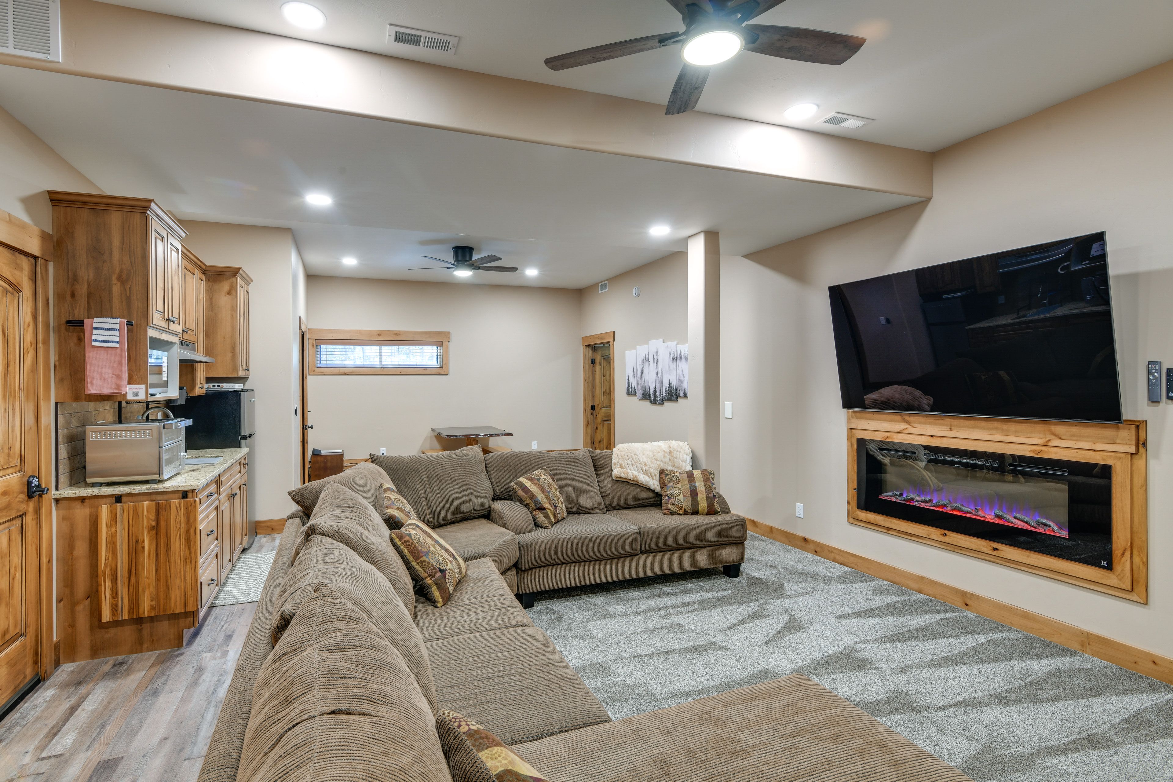 Island Park Vacation Rental | 2BR | 1BA | Step-Free Access | 900 Sq Ft