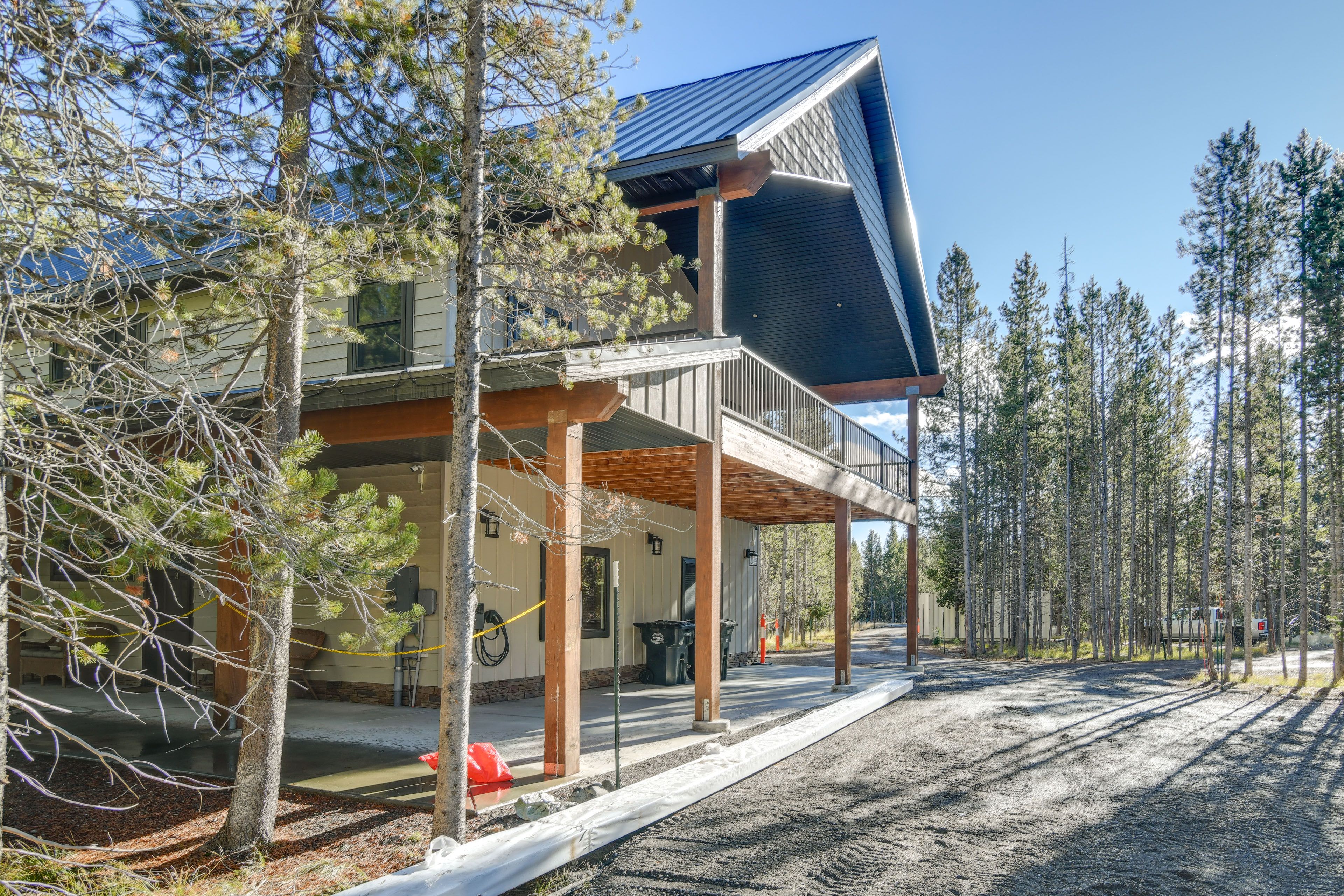 Parking | Designated Parking Spaces (2 Vehicles)