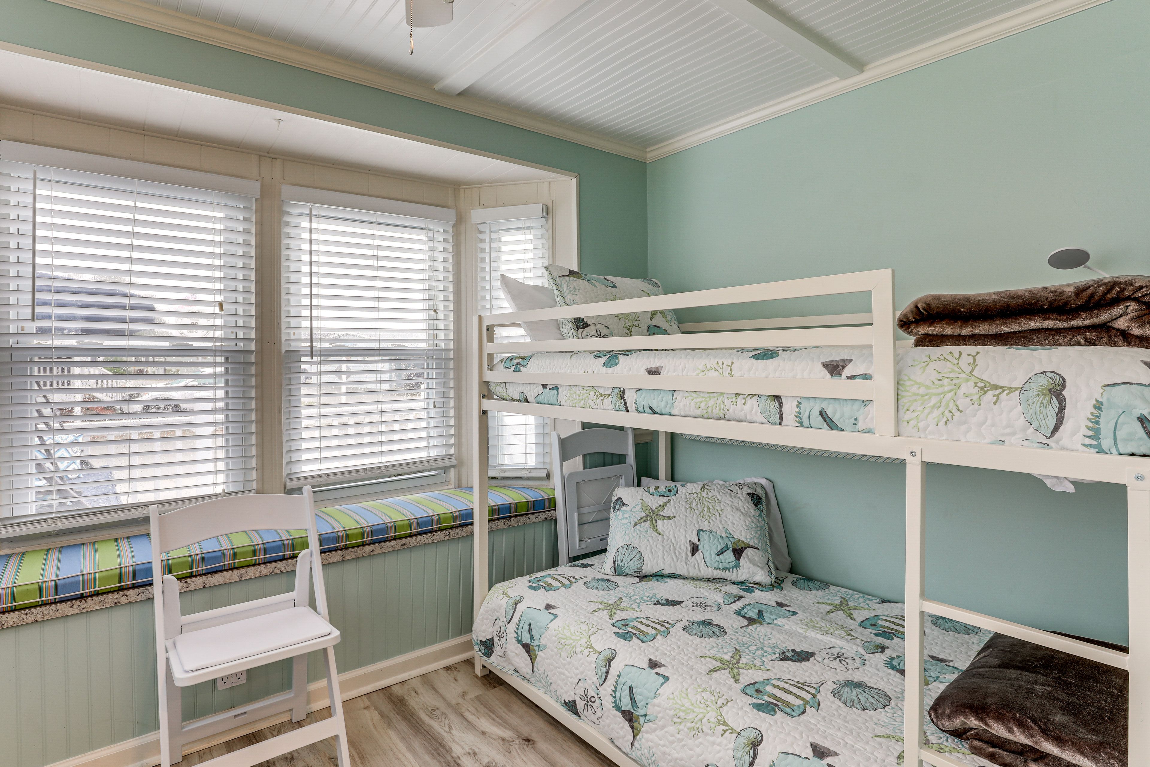 Bedroom 3 | Twin Bunk Bed