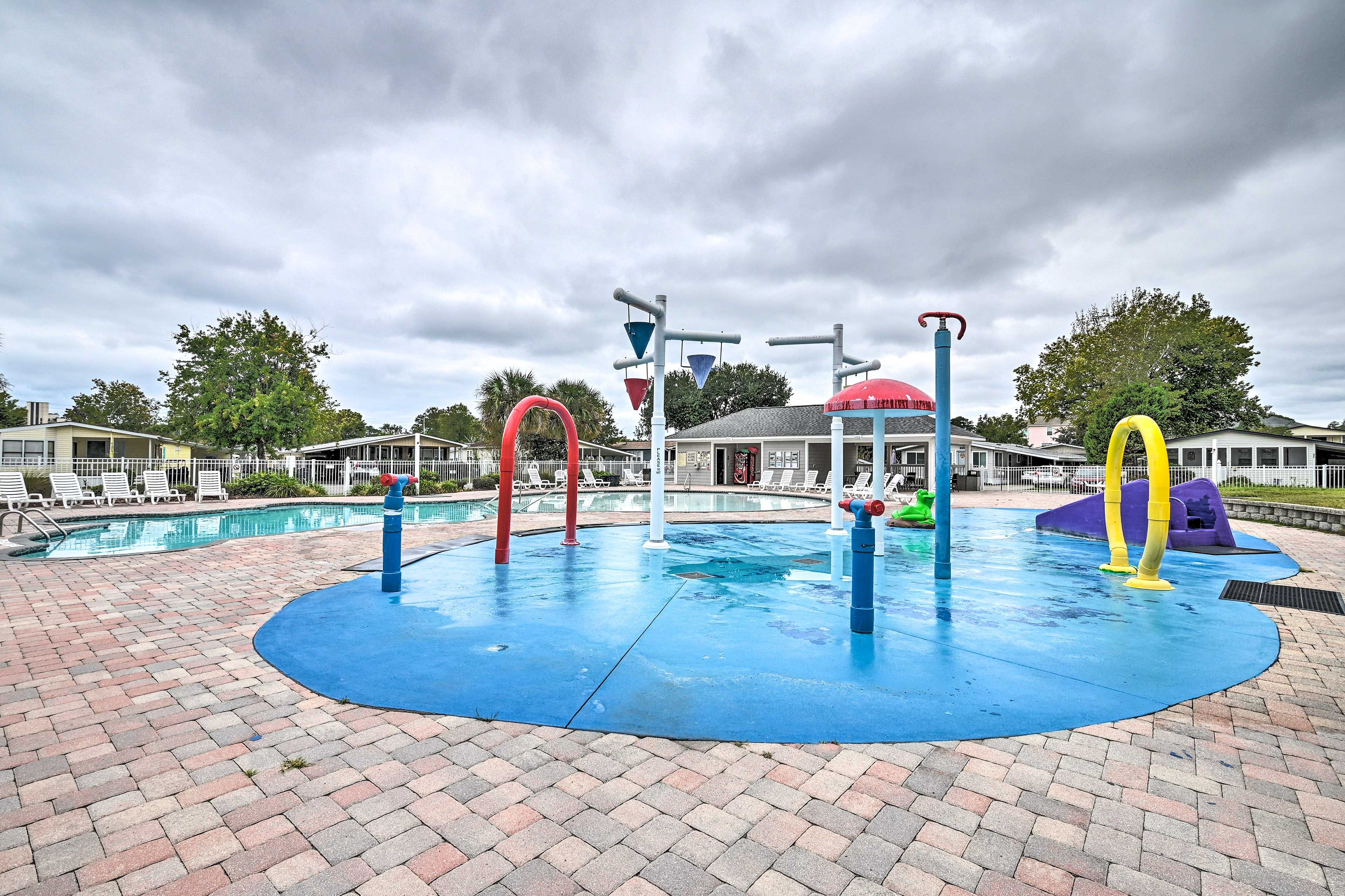 Oceanside Village | Community Amenities | Splash Pad (Open Seasonally)