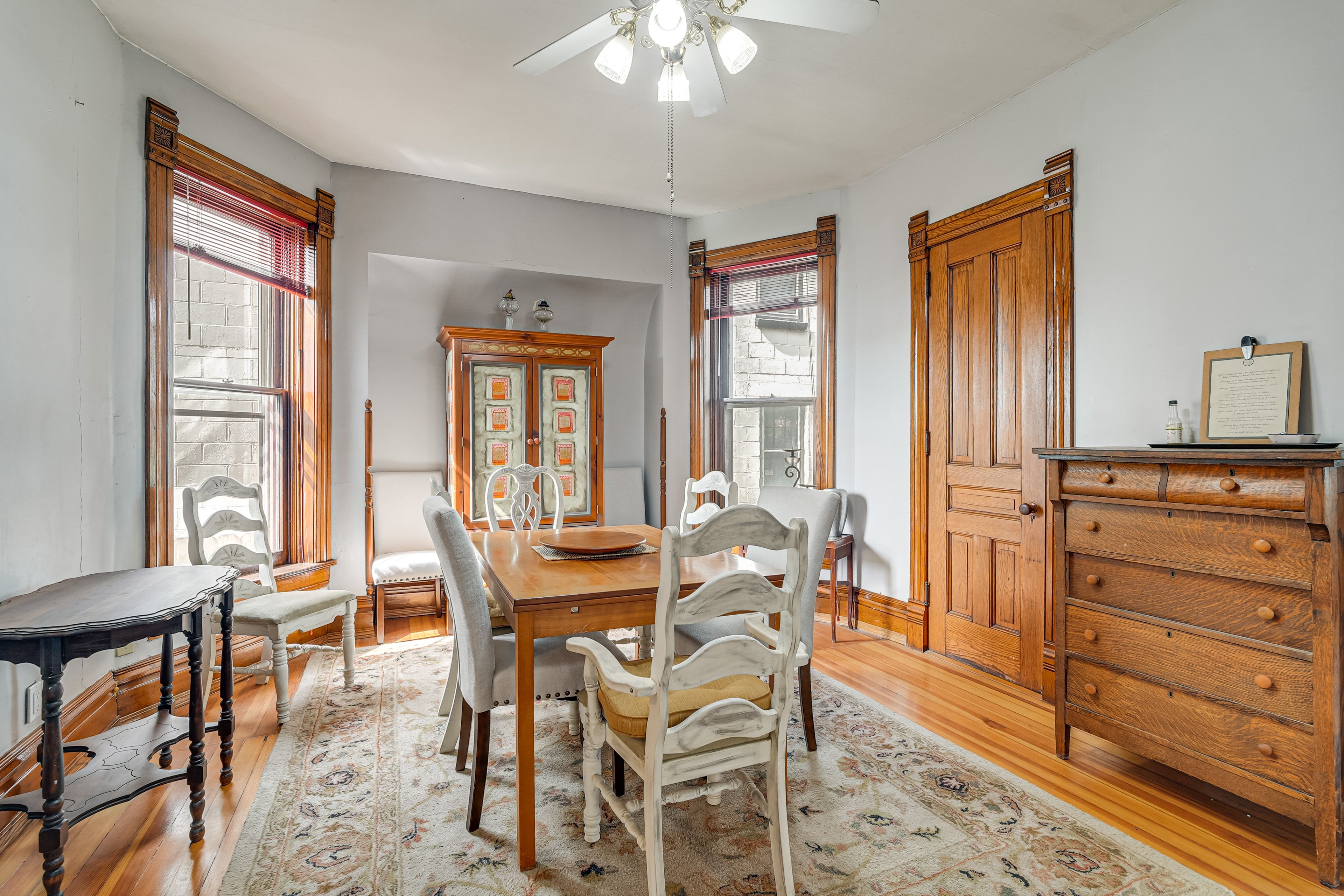 Dining Area | 1st Floor