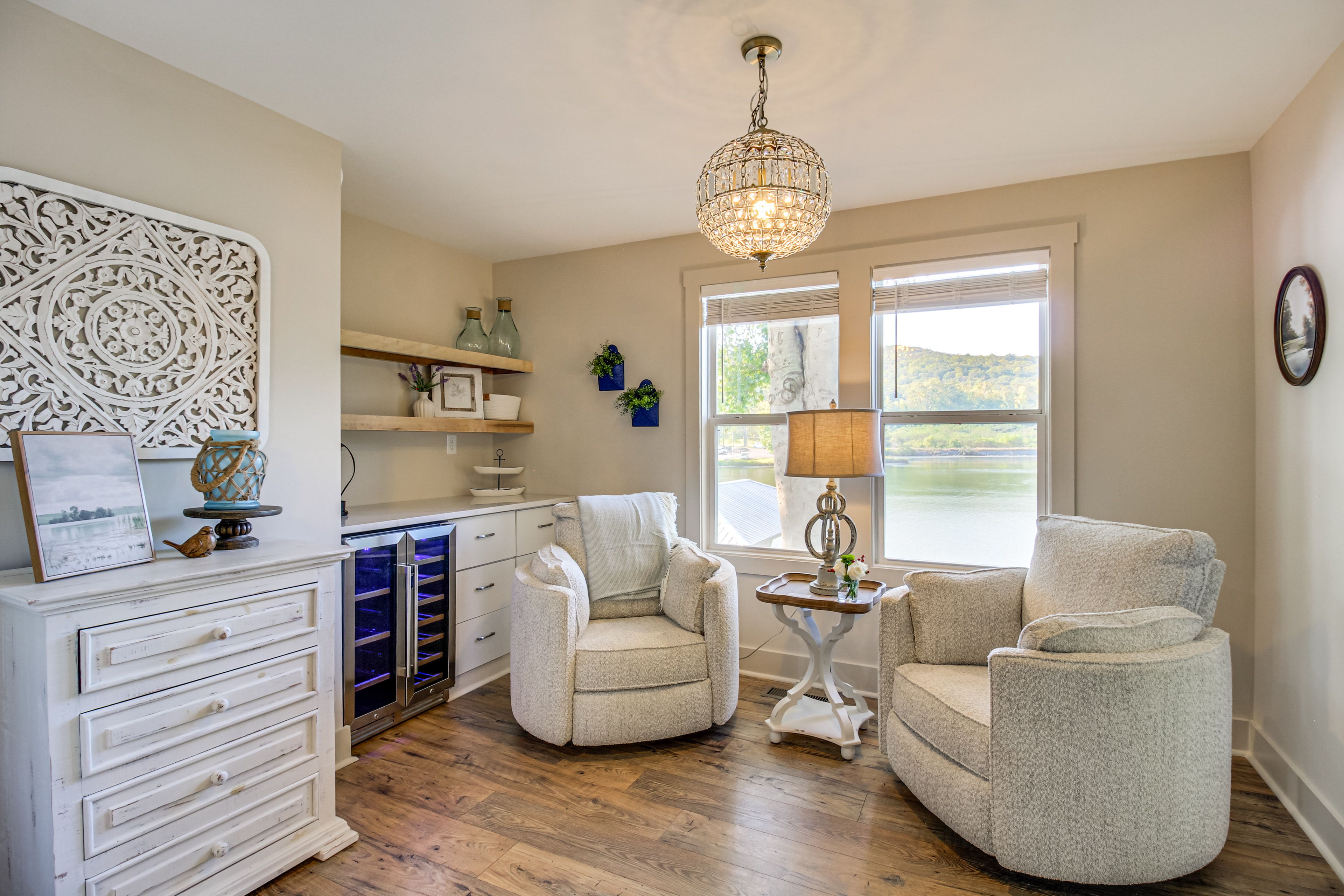 Bedroom 1 | 1st Floor | Sitting Area