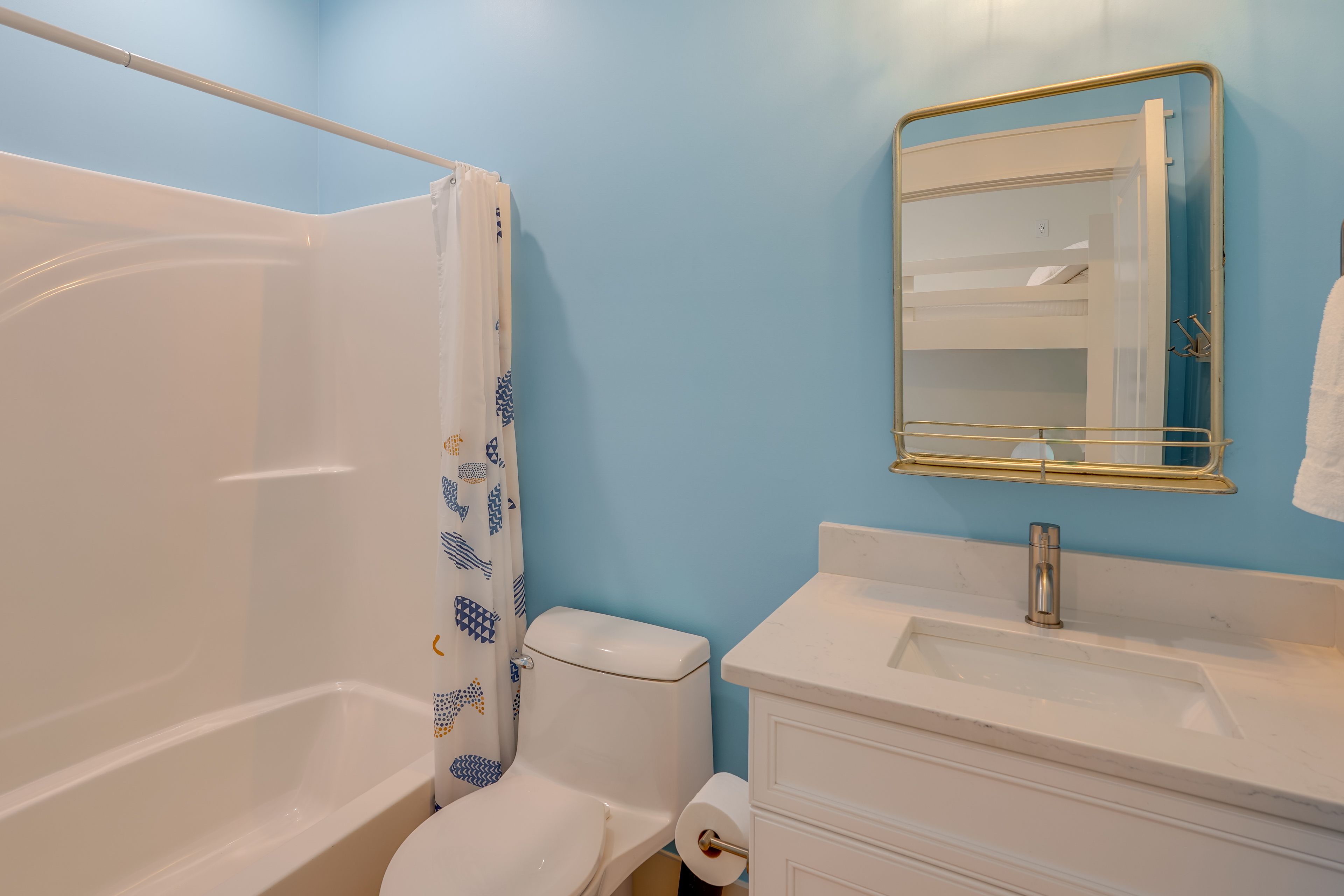 En-Suite Bathroom | 1st Floor