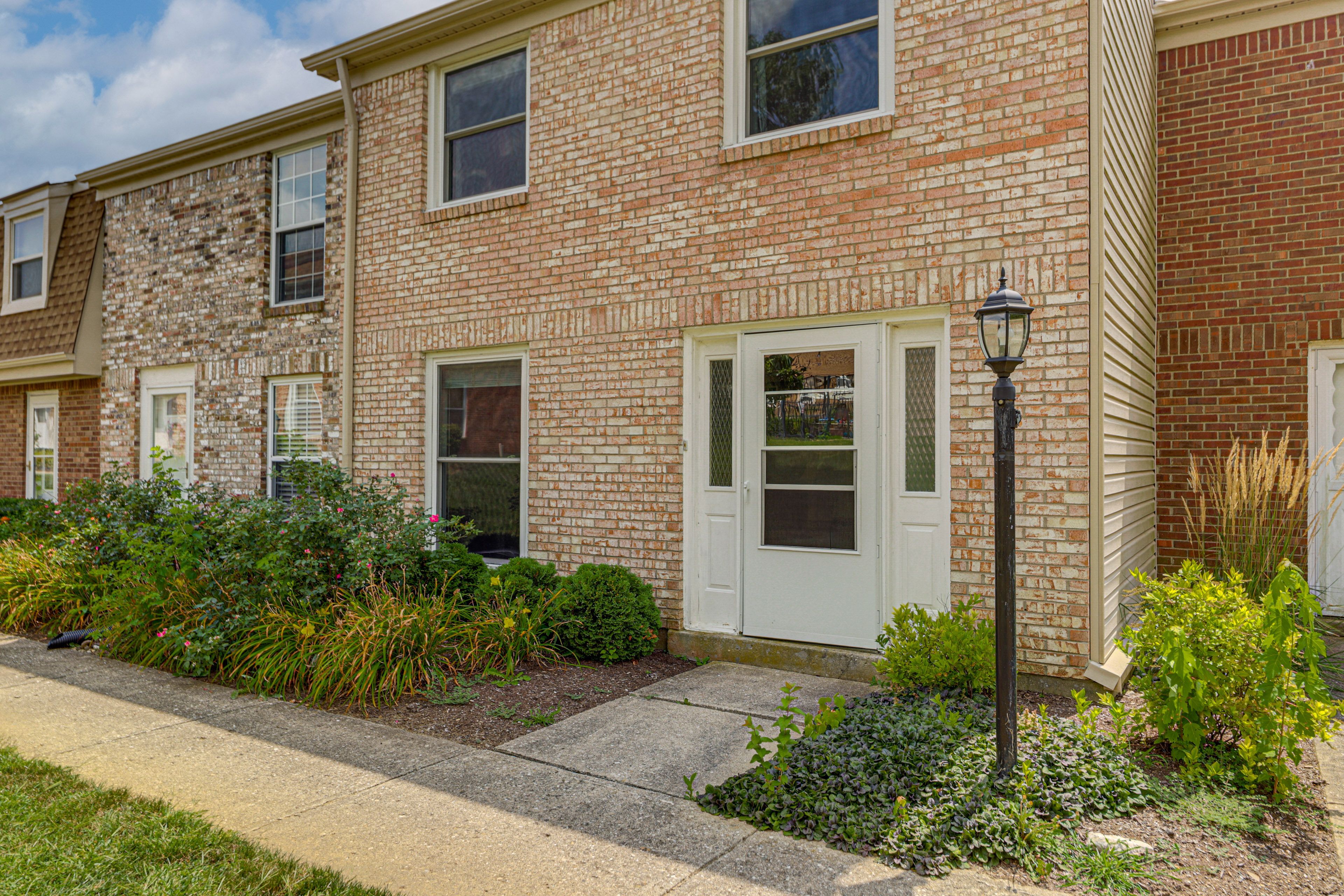 Property Exterior | Private Carport (2 Vehicles) | Visitor Parking Available